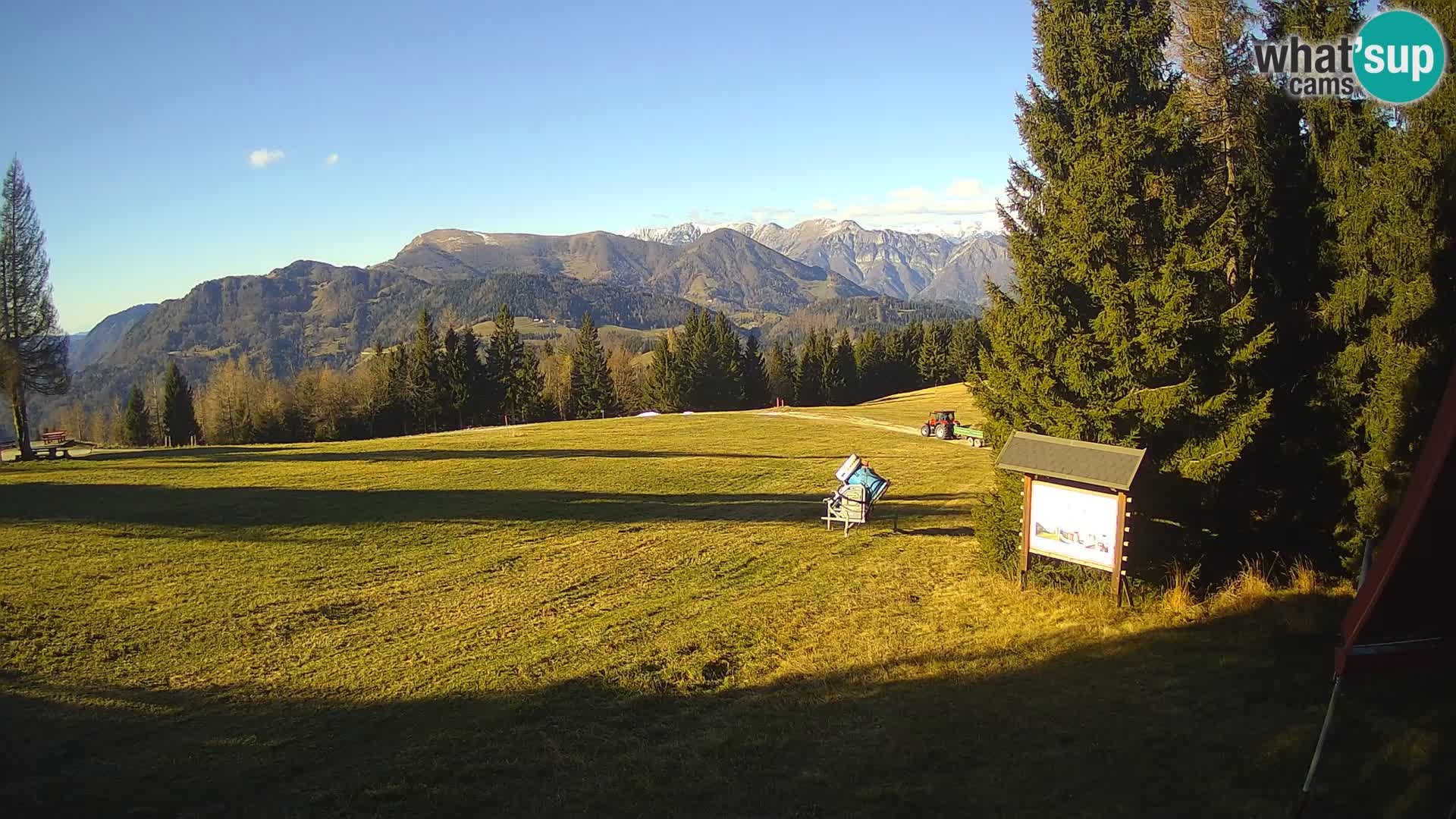 Escuela de esquí Novinar – estación de esquí webcam Cerkno – Eslovenia