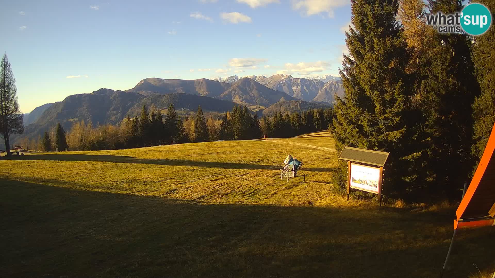 Escuela de esquí Novinar – estación de esquí webcam Cerkno – Eslovenia