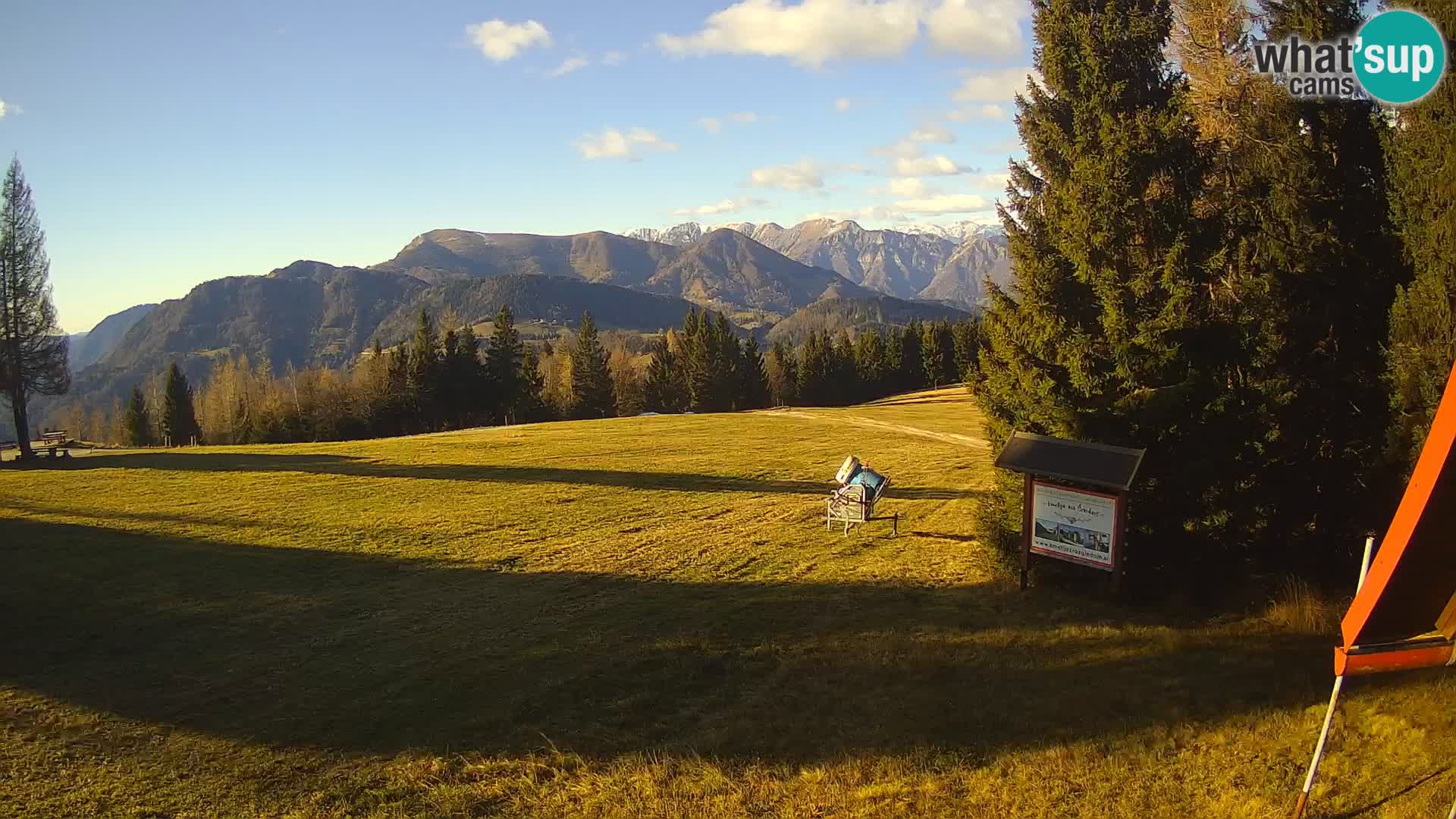 Escuela de esquí Novinar – estación de esquí webcam Cerkno – Eslovenia