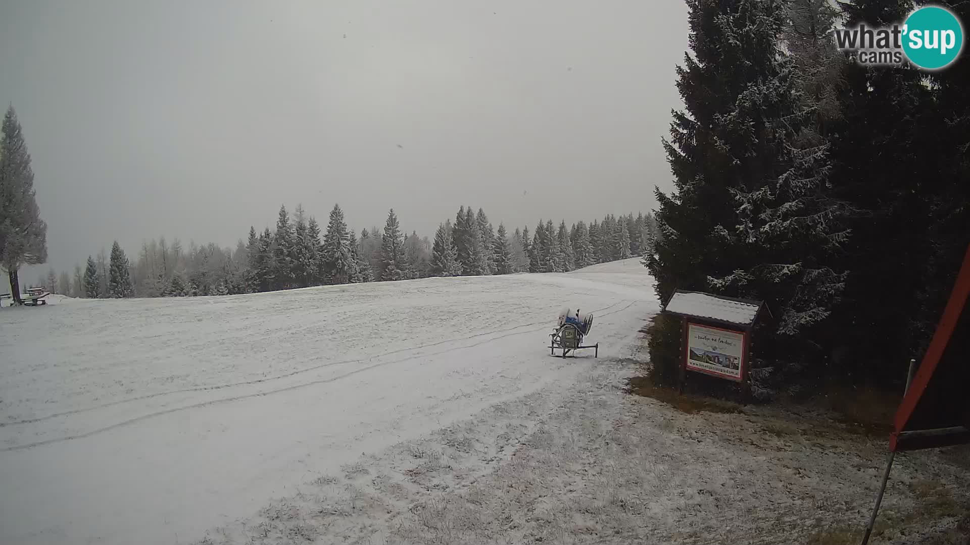 Smučarska šola Novinar – spletna kamera smučišče Cerkno