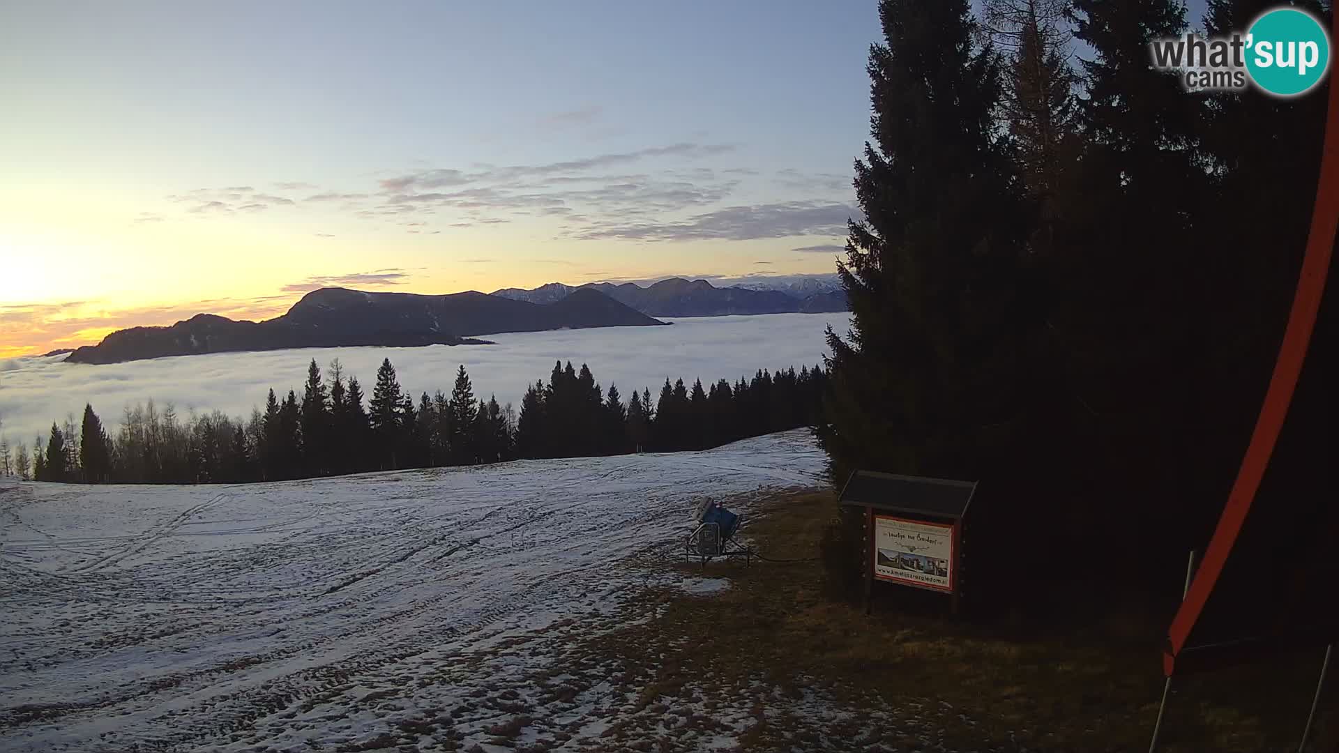 Escuela de esquí Novinar – estación de esquí webcam Cerkno – Eslovenia