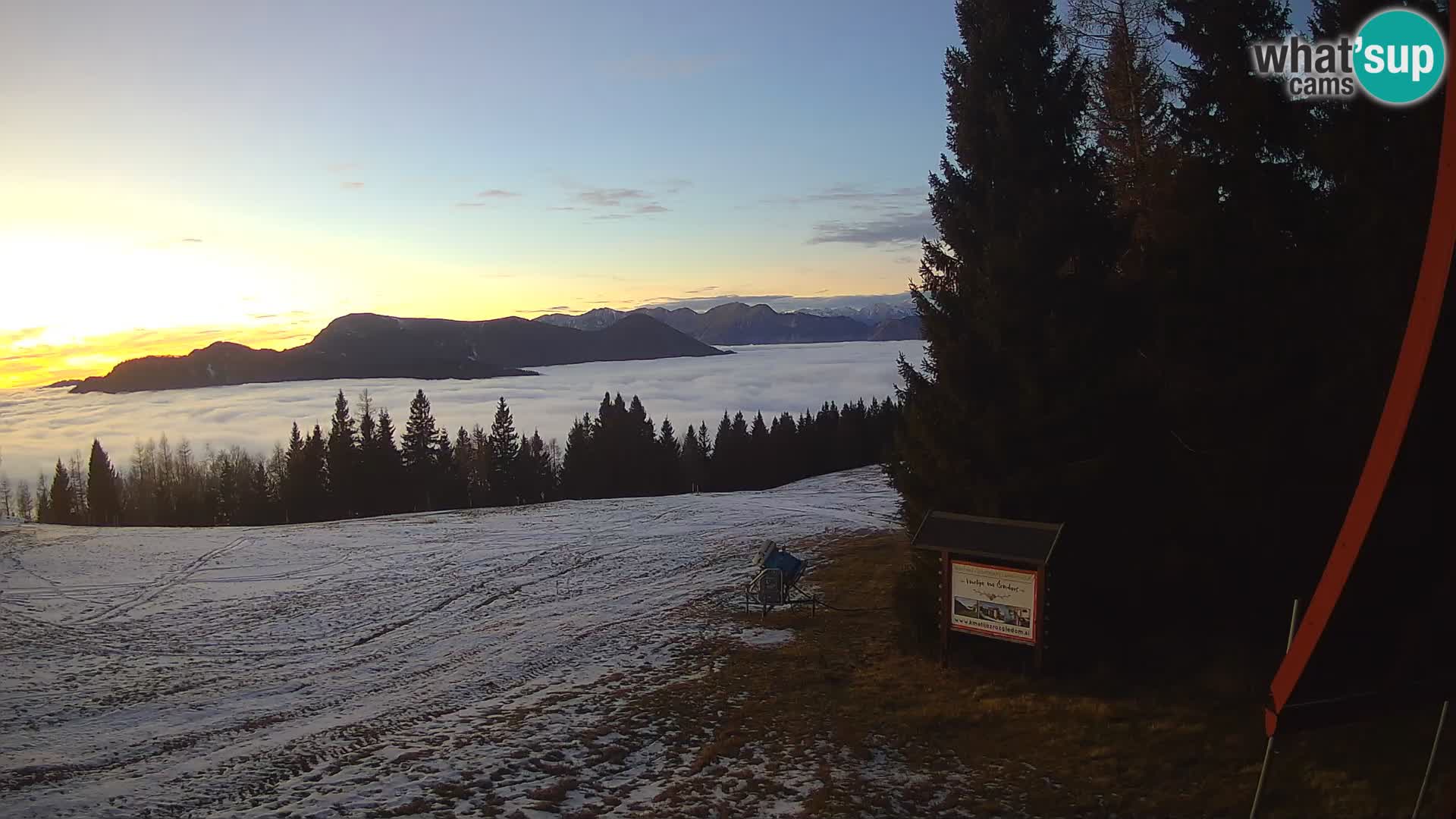 Escuela de esquí Novinar – estación de esquí webcam Cerkno – Eslovenia