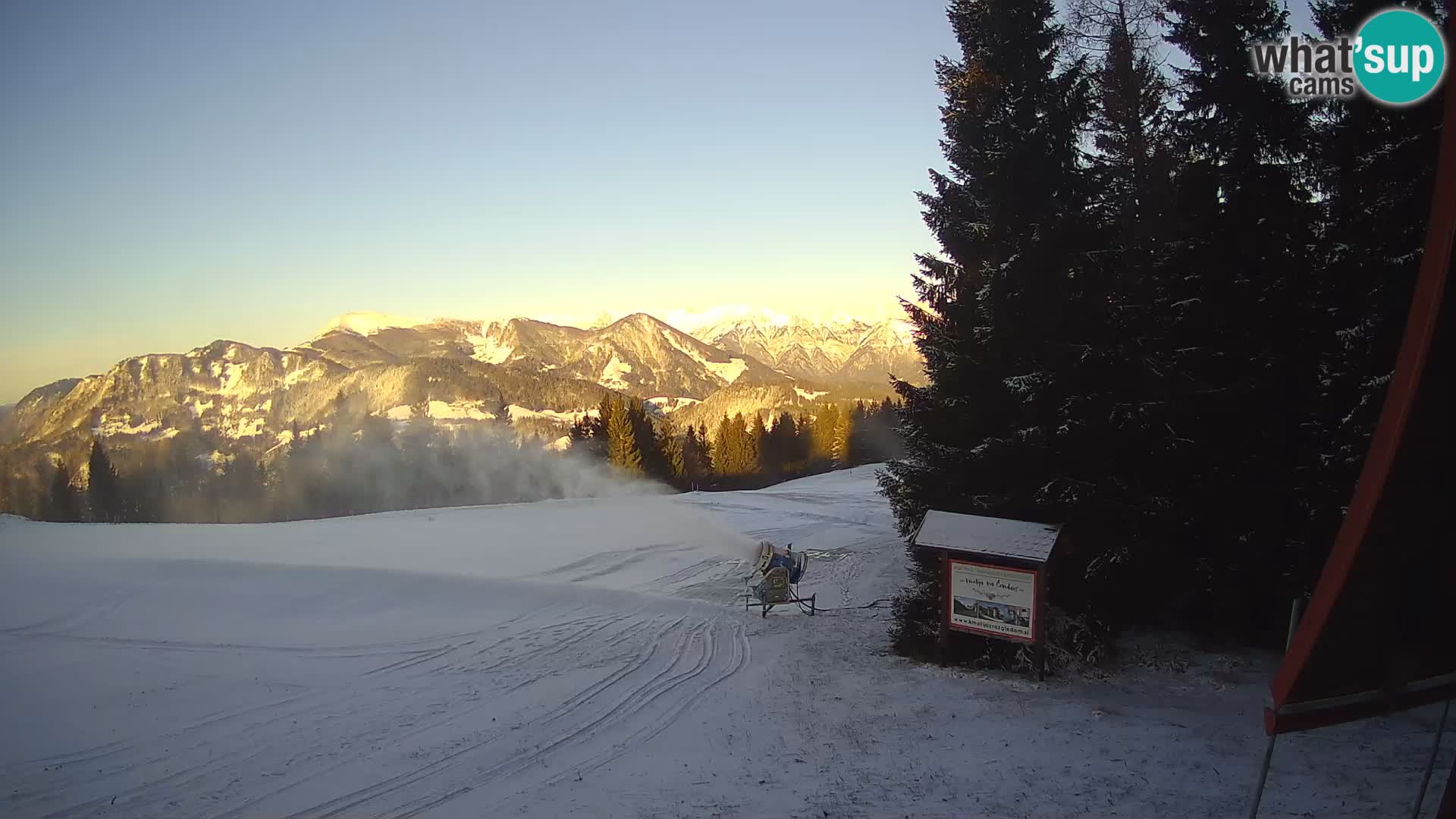 Escuela de esquí Novinar – estación de esquí webcam Cerkno – Eslovenia