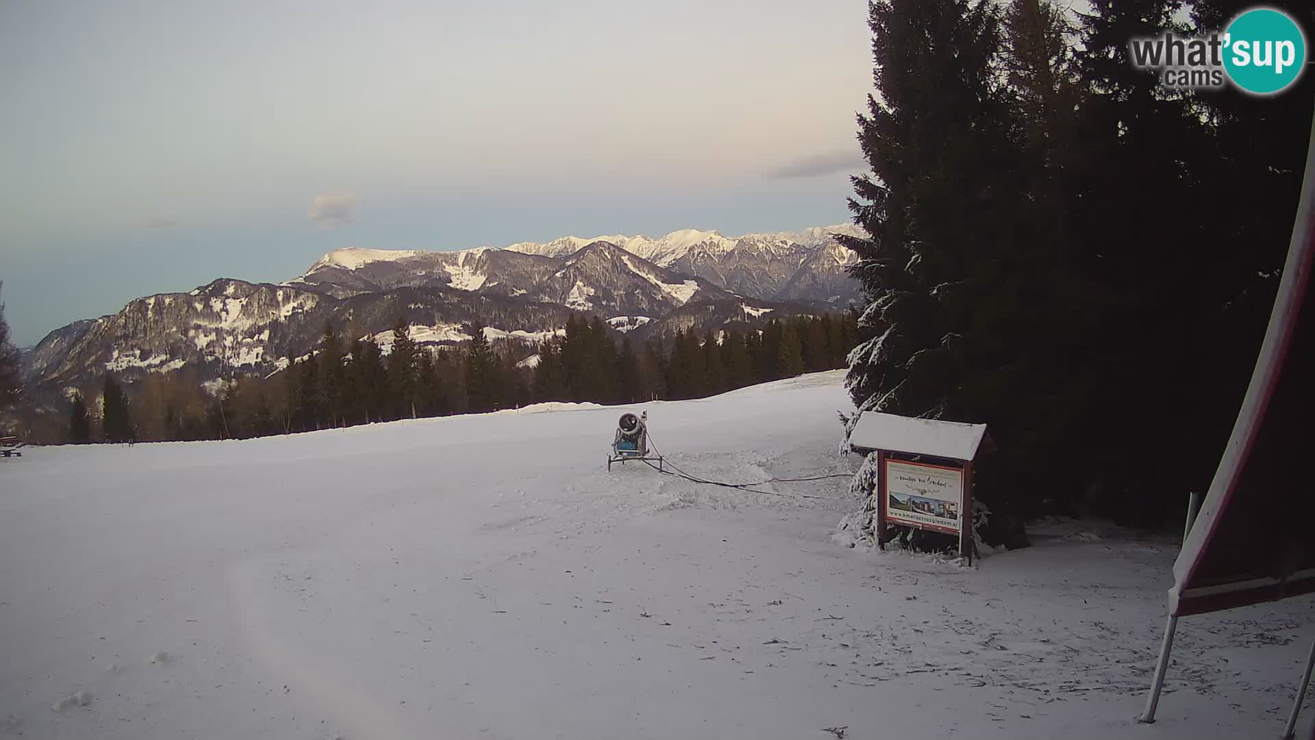 Škola skijanja Novinar – webcam skijalište Cerkno – Slovenija