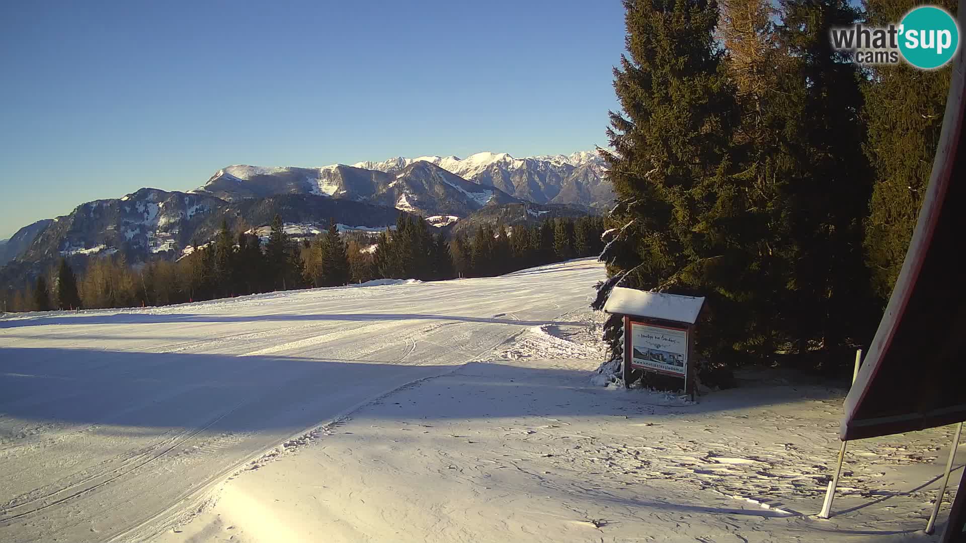 Escuela de esquí Novinar – estación de esquí webcam Cerkno – Eslovenia