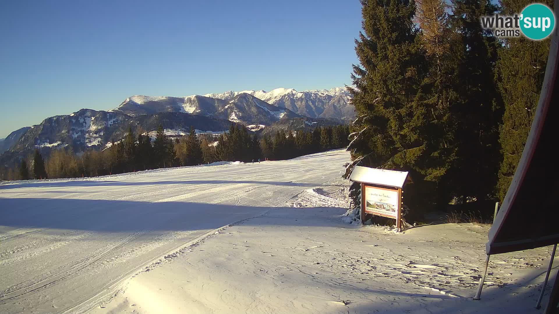 Escuela de esquí Novinar – estación de esquí webcam Cerkno – Eslovenia