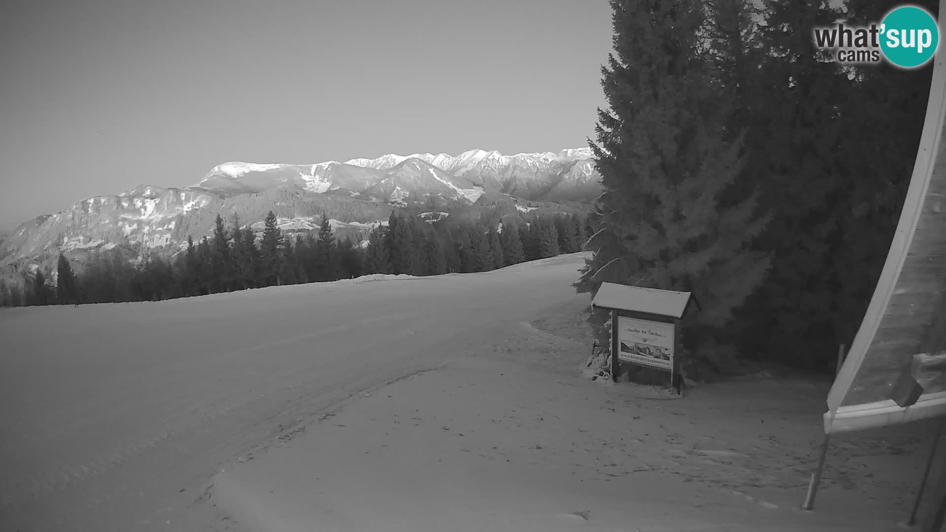 Škola skijanja Novinar – webcam skijalište Cerkno – Slovenija