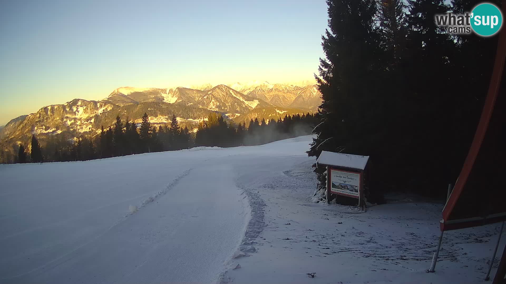 Escuela de esquí Novinar – estación de esquí webcam Cerkno – Eslovenia