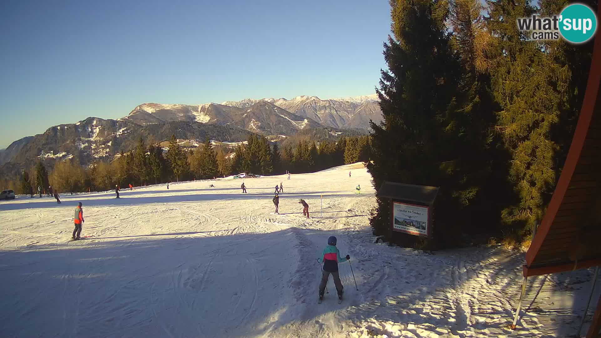 Escuela de esquí Novinar – estación de esquí webcam Cerkno – Eslovenia