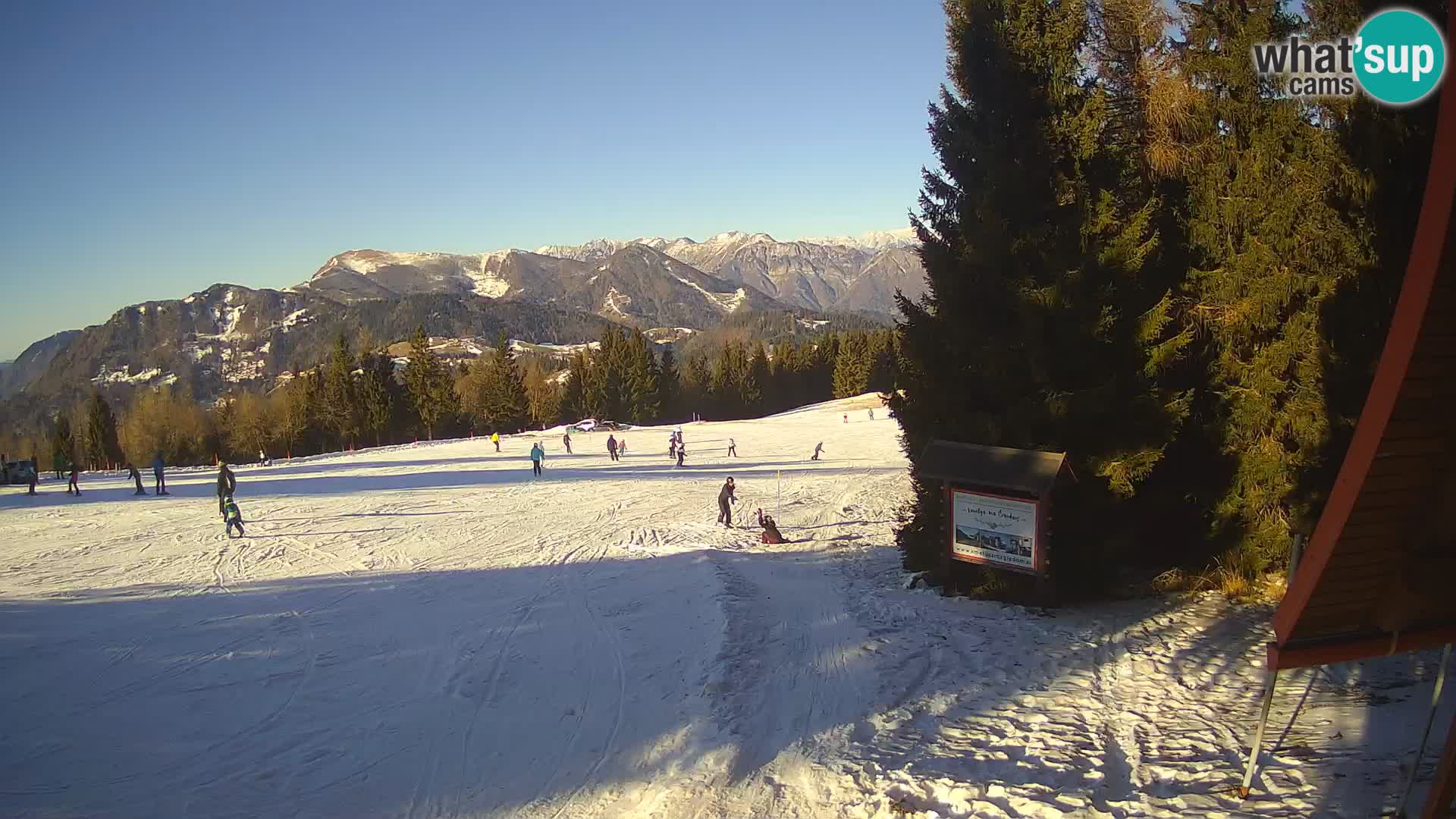 Escuela de esquí Novinar – estación de esquí webcam Cerkno – Eslovenia