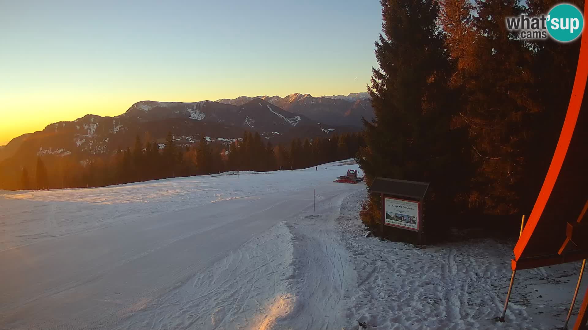 Escuela de esquí Novinar – estación de esquí webcam Cerkno – Eslovenia