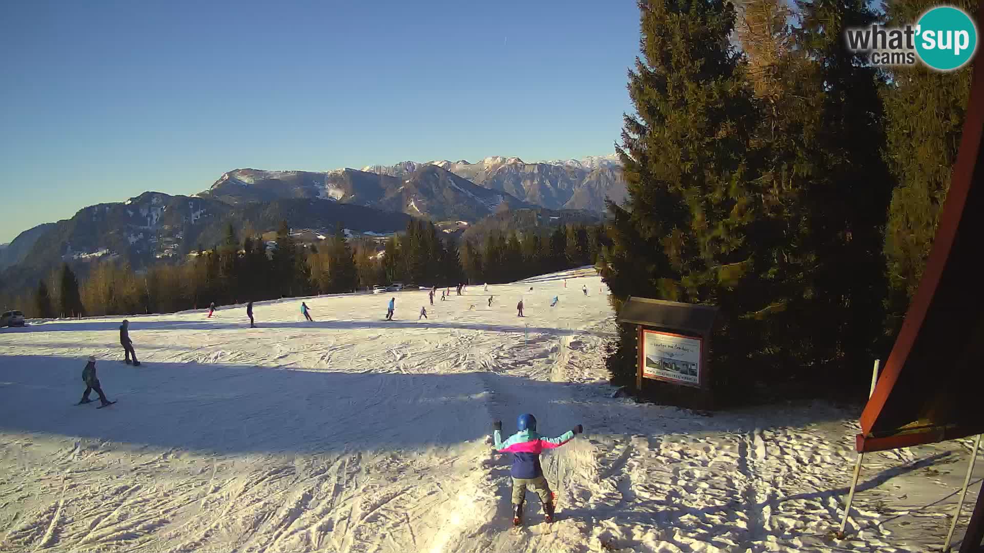 Ski school Novinar – webcam ski resort Cerkno – Slovenia