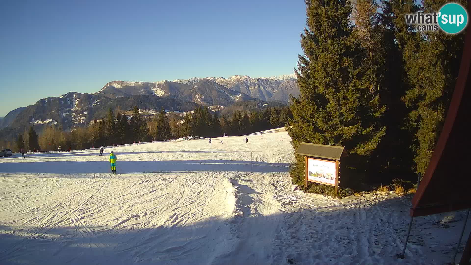 Escuela de esquí Novinar – estación de esquí webcam Cerkno – Eslovenia