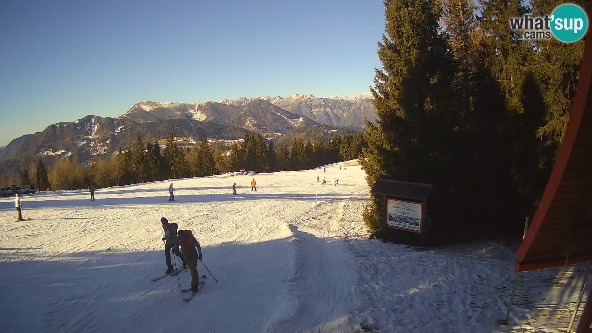 Escuela de esquí Novinar – estación de esquí webcam Cerkno – Eslovenia