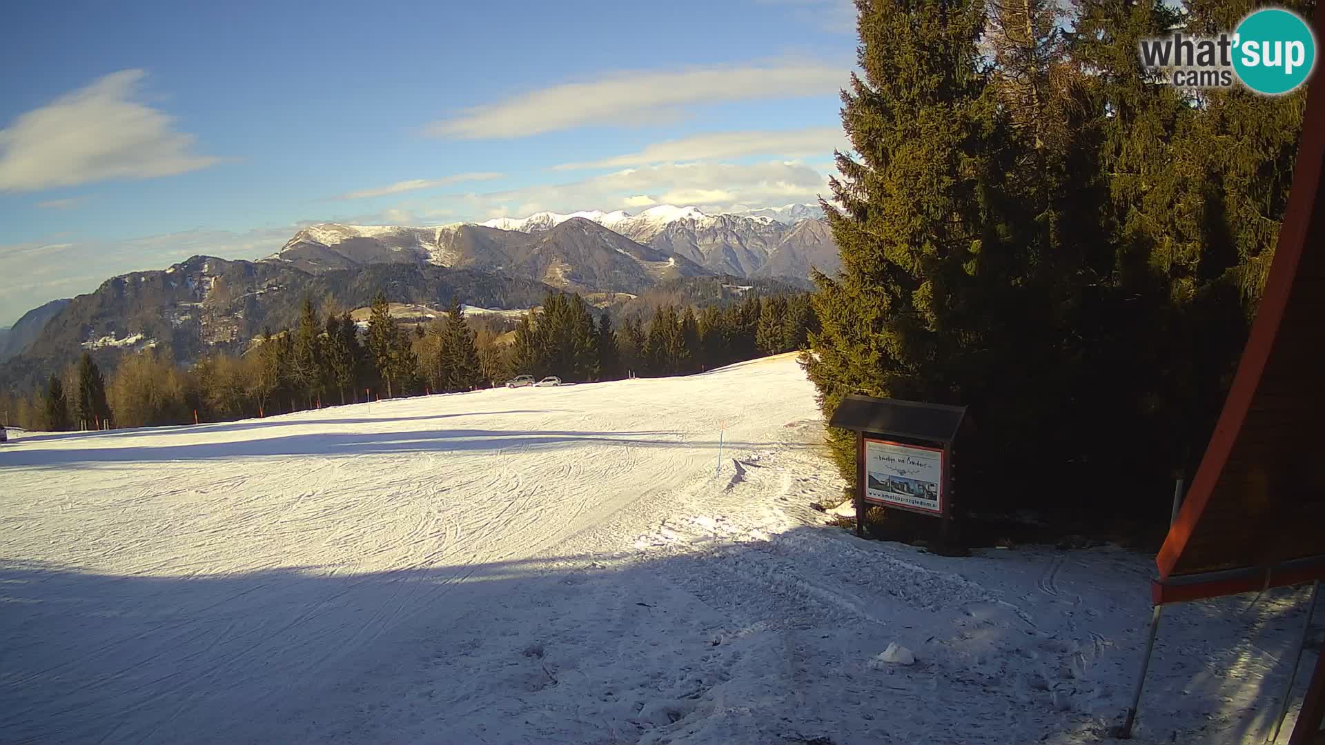 Ski school Novinar – webcam ski resort Cerkno – Slovenia