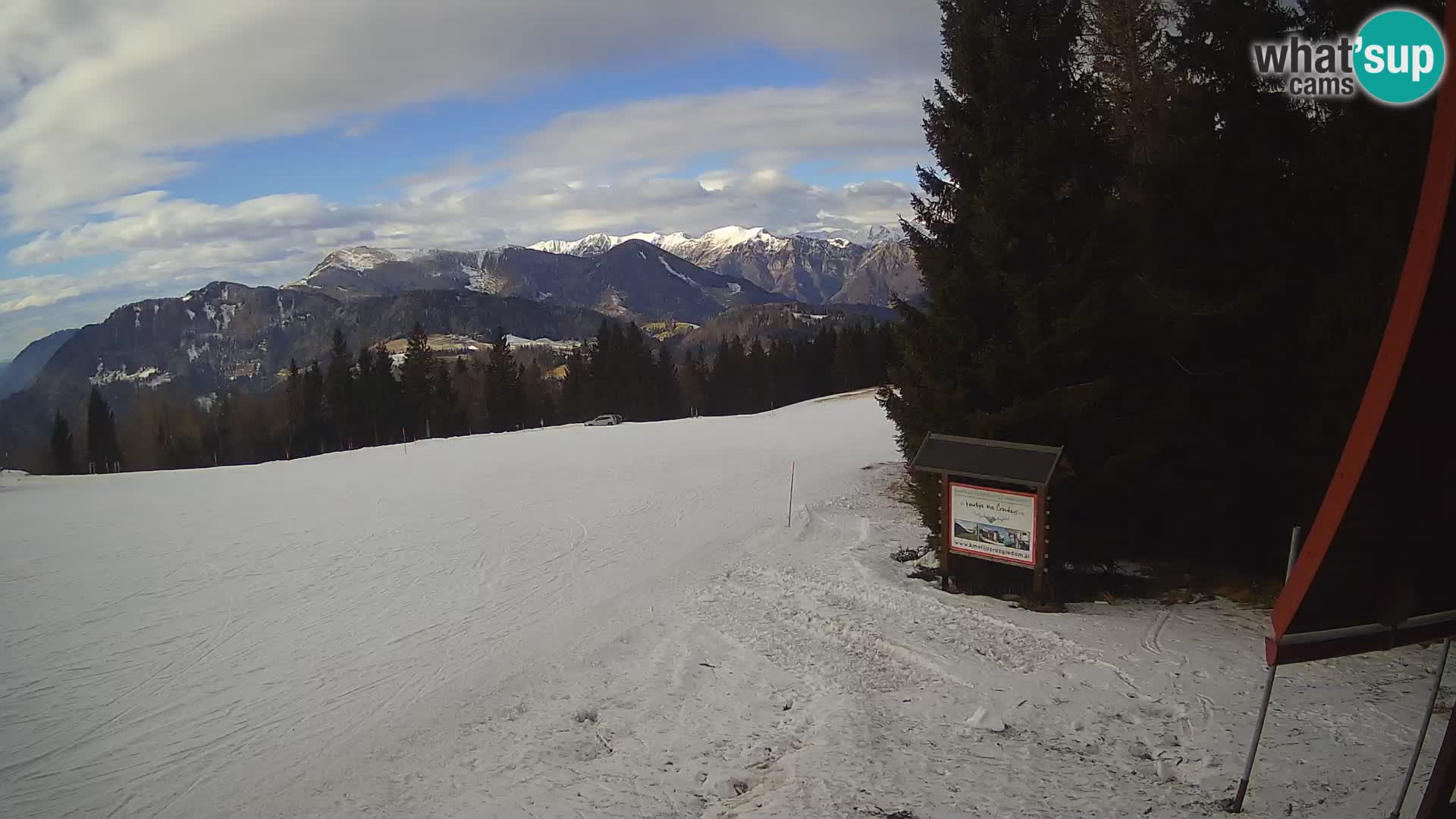 Ski school Novinar – webcam ski resort Cerkno – Slovenia