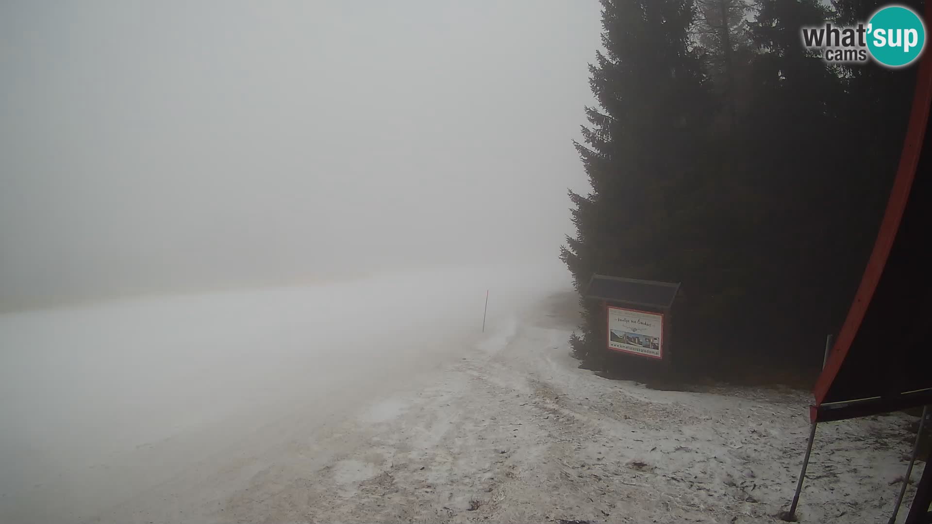 Smučarska šola Novinar – spletna kamera smučišče Cerkno