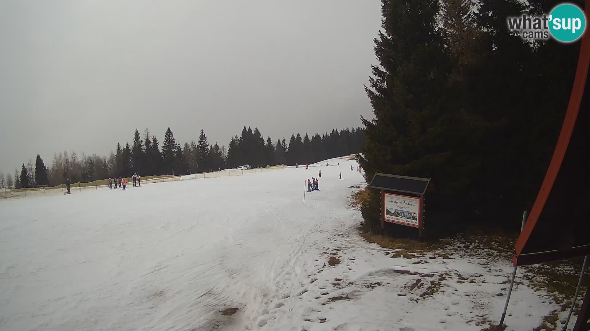 Escuela de esquí Novinar – estación de esquí webcam Cerkno – Eslovenia