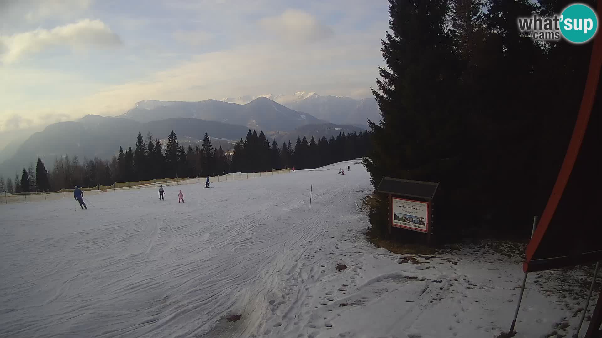 Escuela de esquí Novinar – estación de esquí webcam Cerkno – Eslovenia