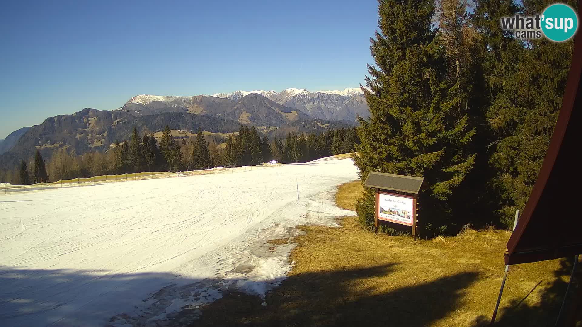 Escuela de esquí Novinar – estación de esquí webcam Cerkno – Eslovenia