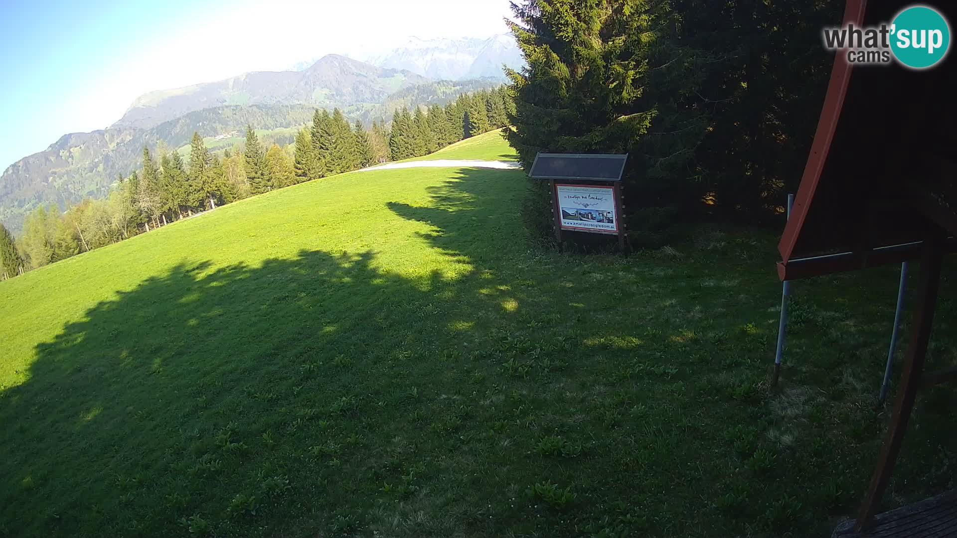 Ski school Novinar – webcam ski resort Cerkno – Slovenia