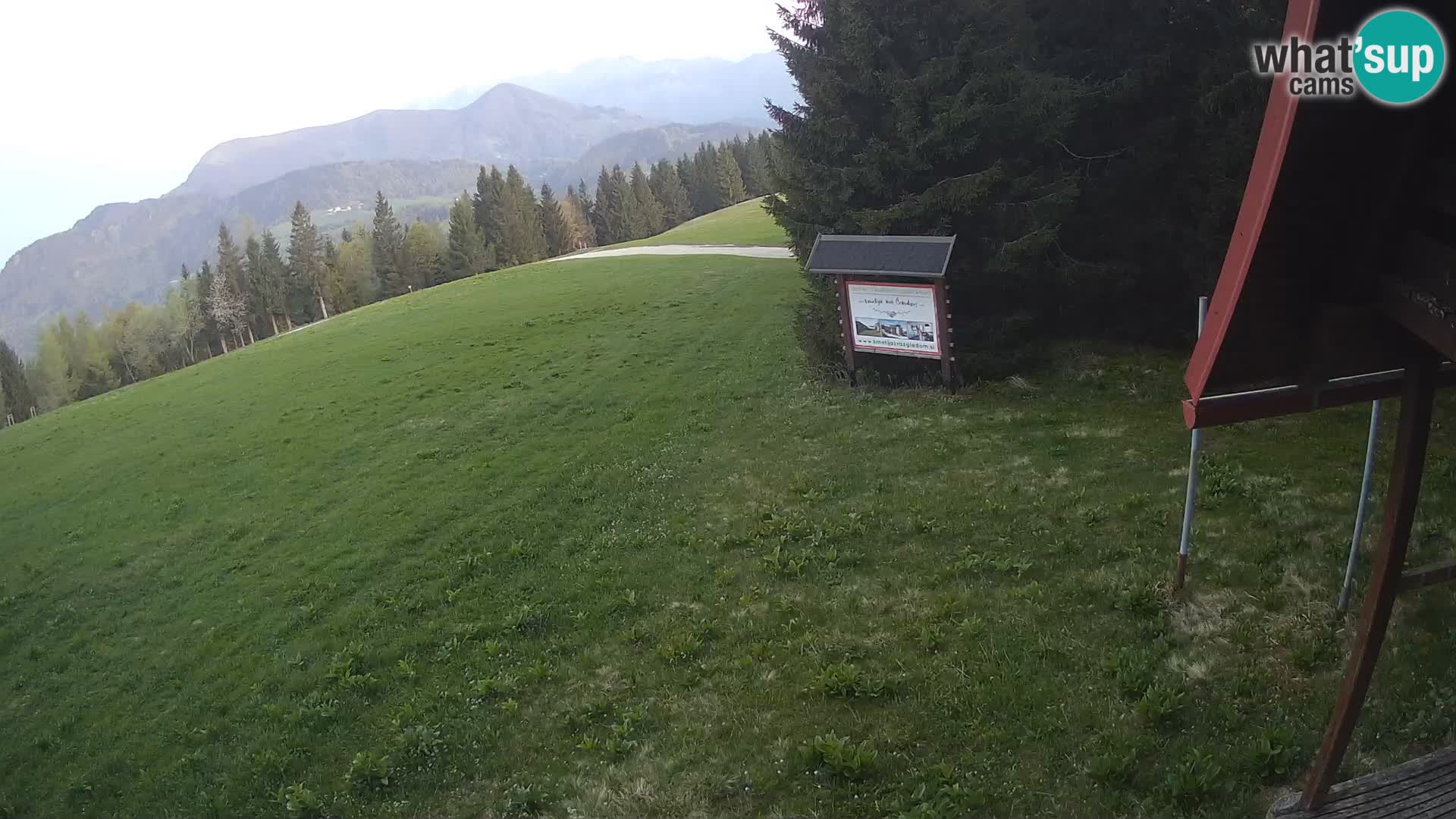Smučarska šola Novinar – spletna kamera smučišče Cerkno