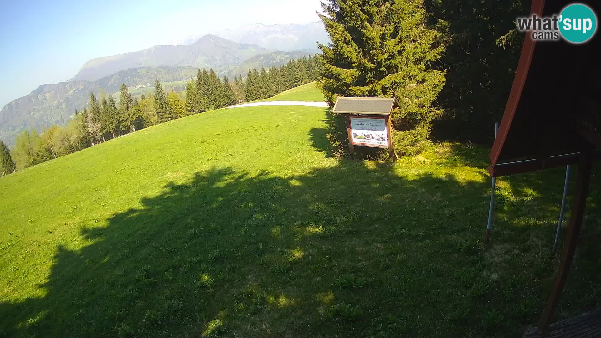 Ski school Novinar – webcam ski resort Cerkno – Slovenia