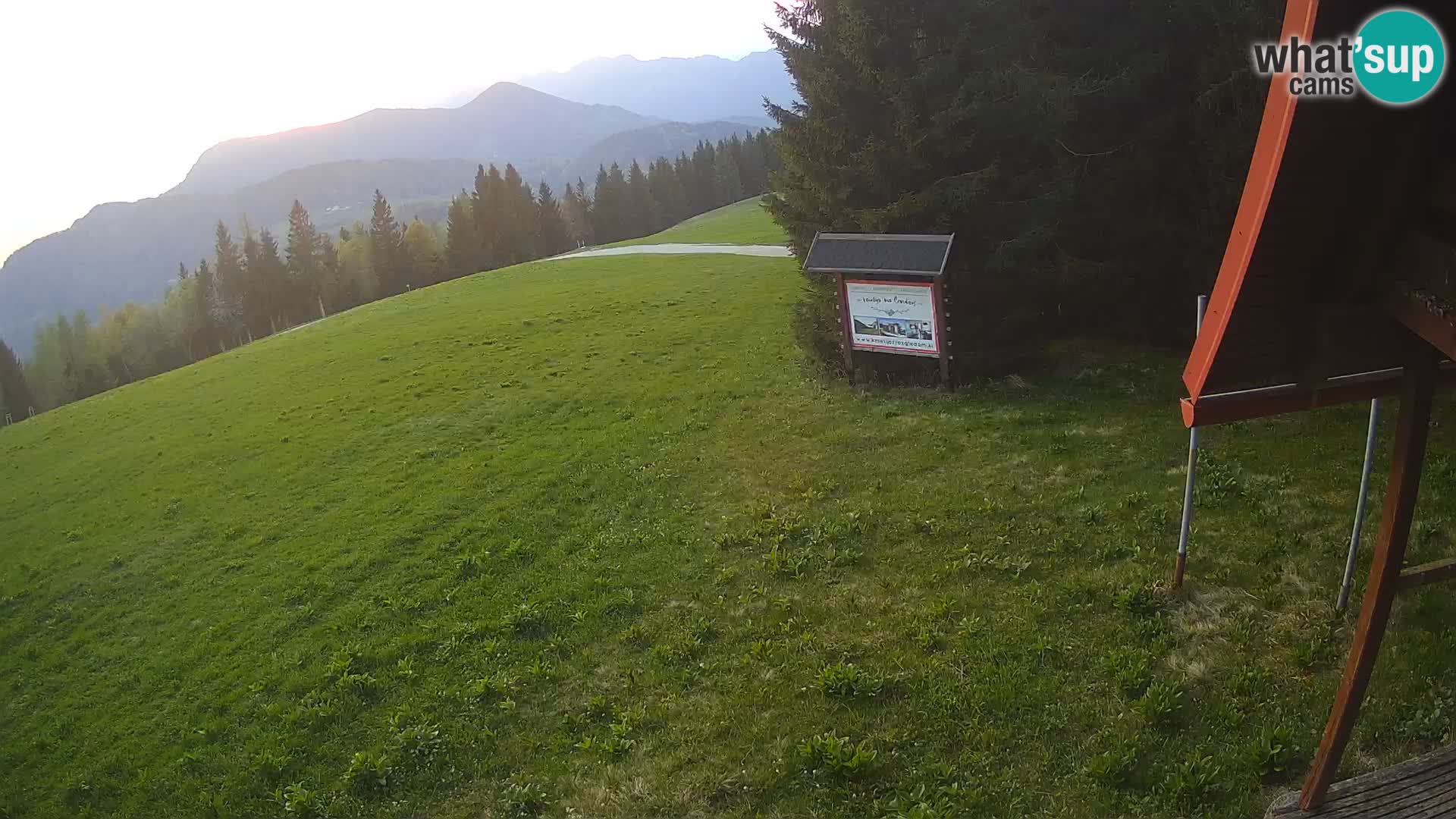 Škola skijanja Novinar – webcam skijalište Cerkno – Slovenija
