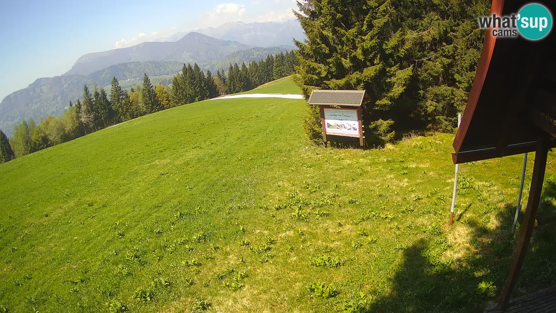 Ski school Novinar – webcam ski resort Cerkno – Slovenia