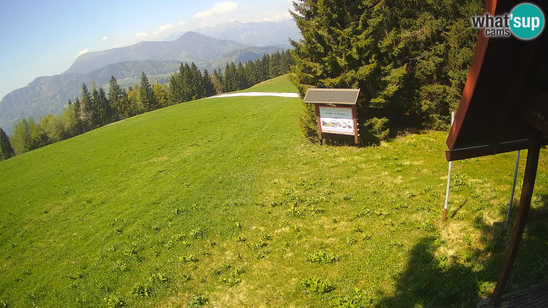 Ski school Novinar – webcam ski resort Cerkno – Slovenia