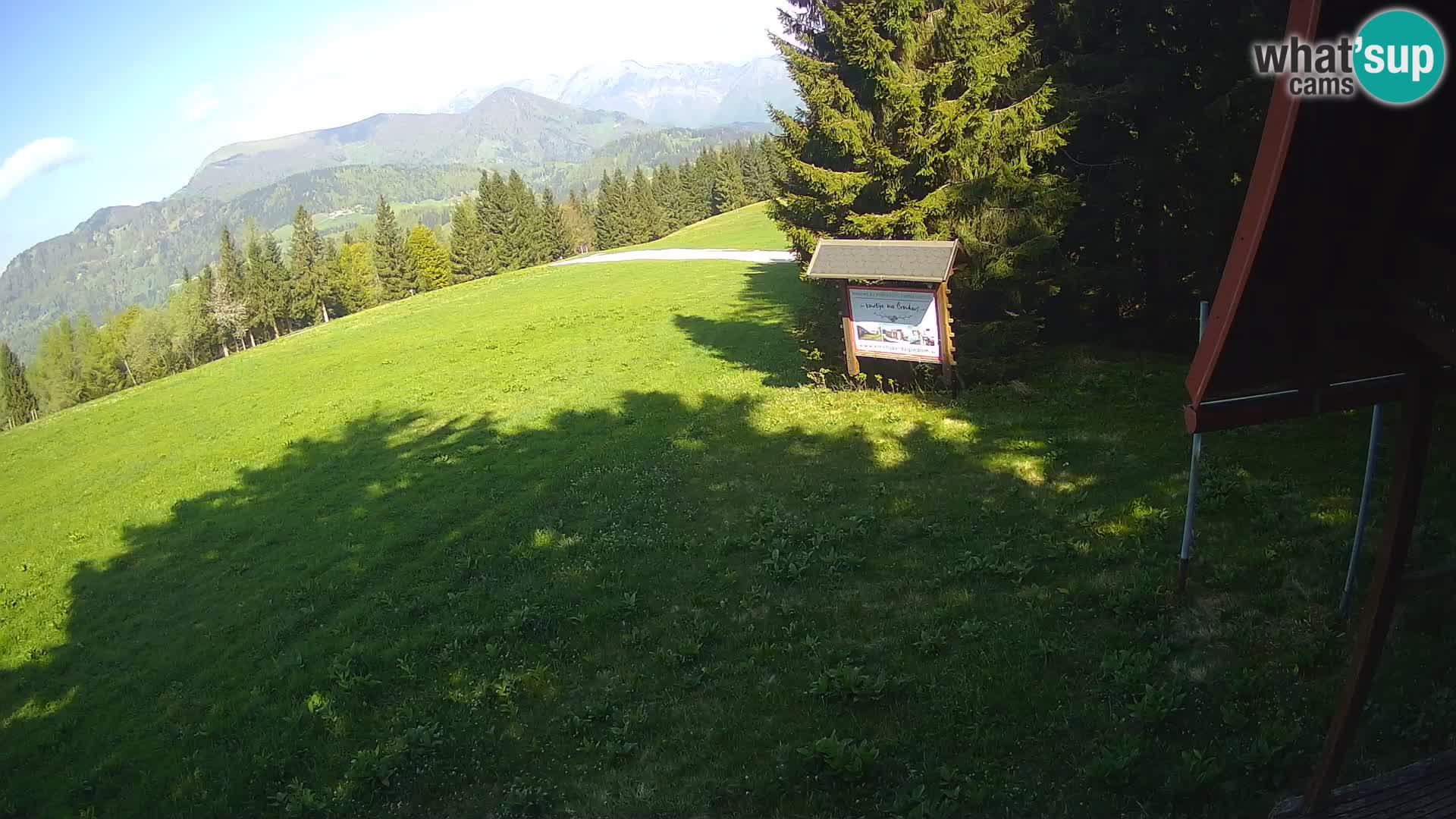 Smučarska šola Novinar – spletna kamera smučišče Cerkno