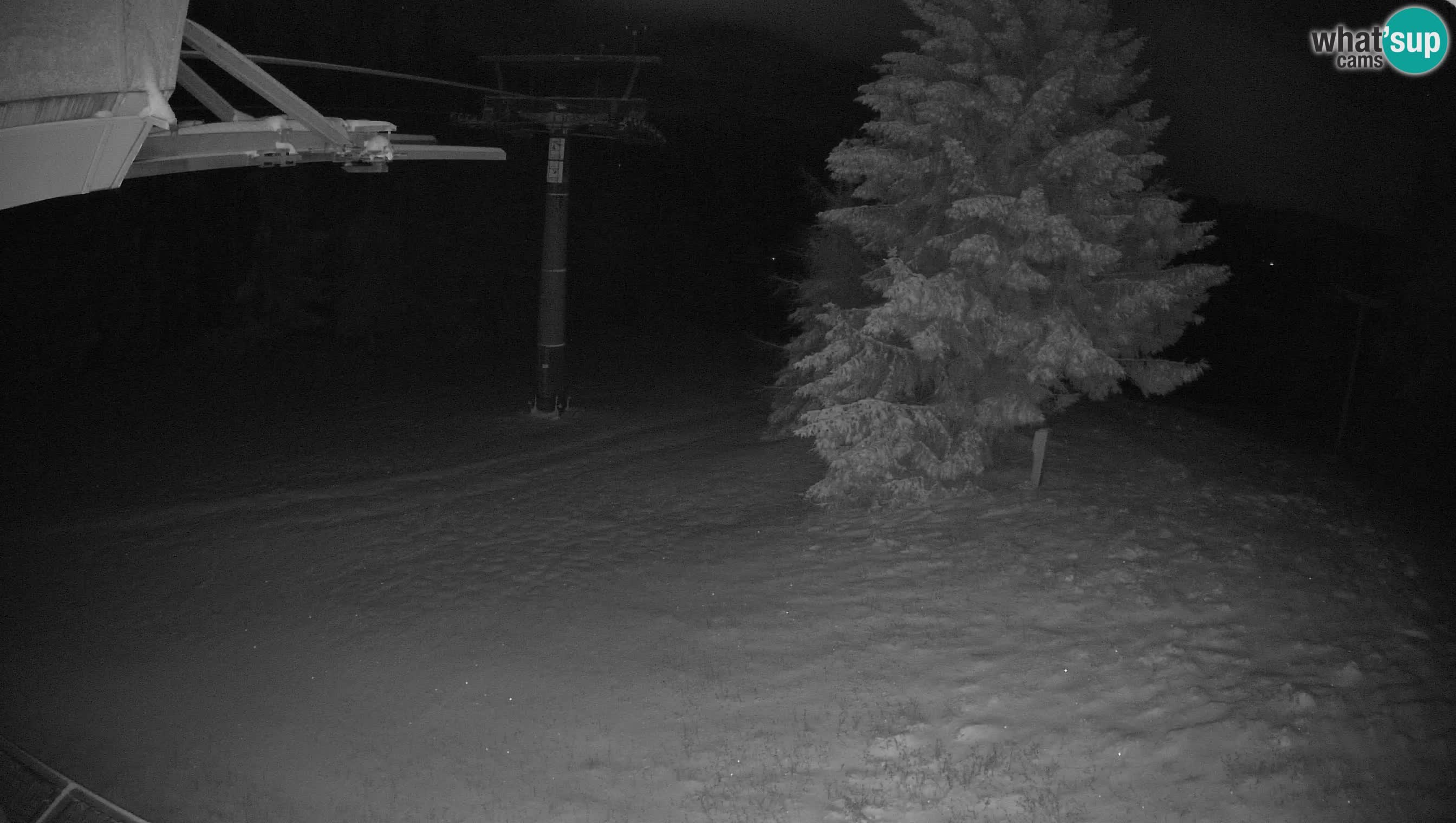 Smušišče Cerkno spletna kamera Lom zgornja proga