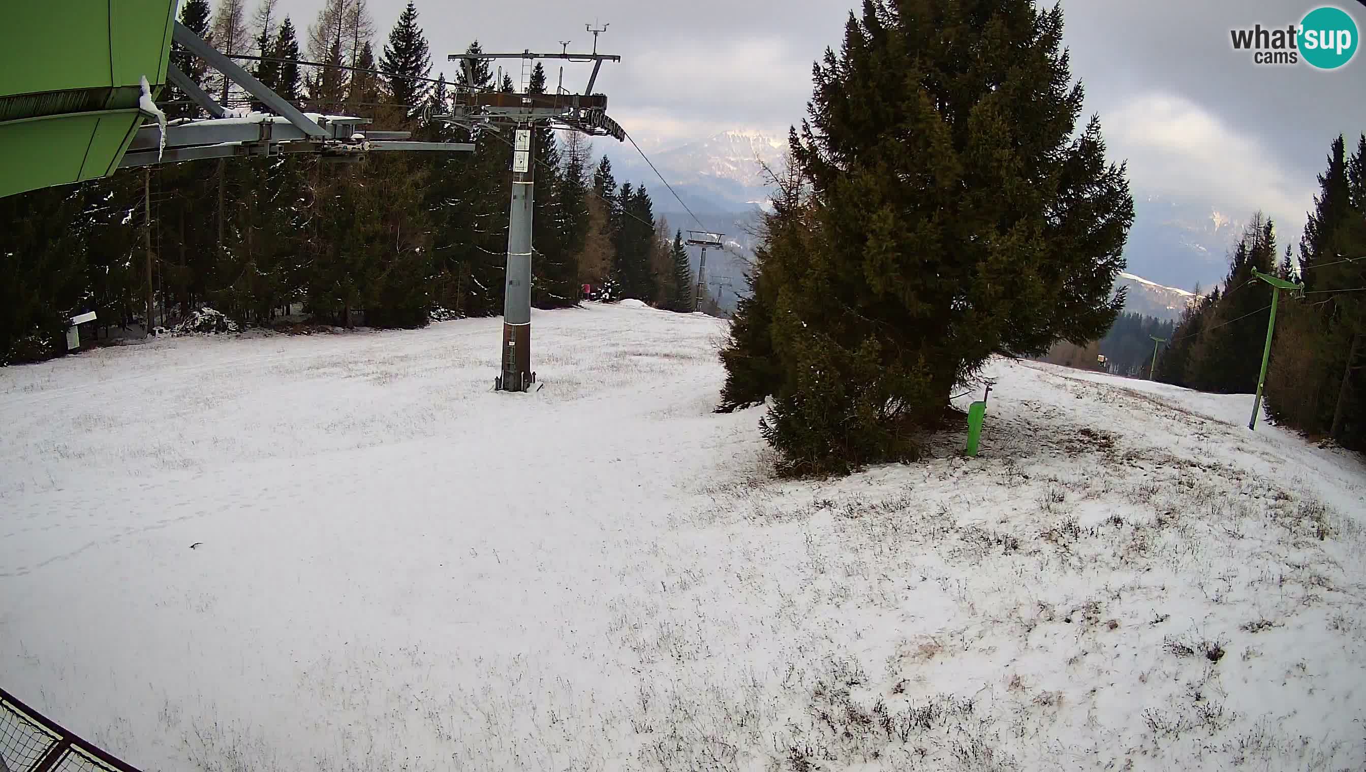 Smušišče Cerkno spletna kamera Lom zgornja proga