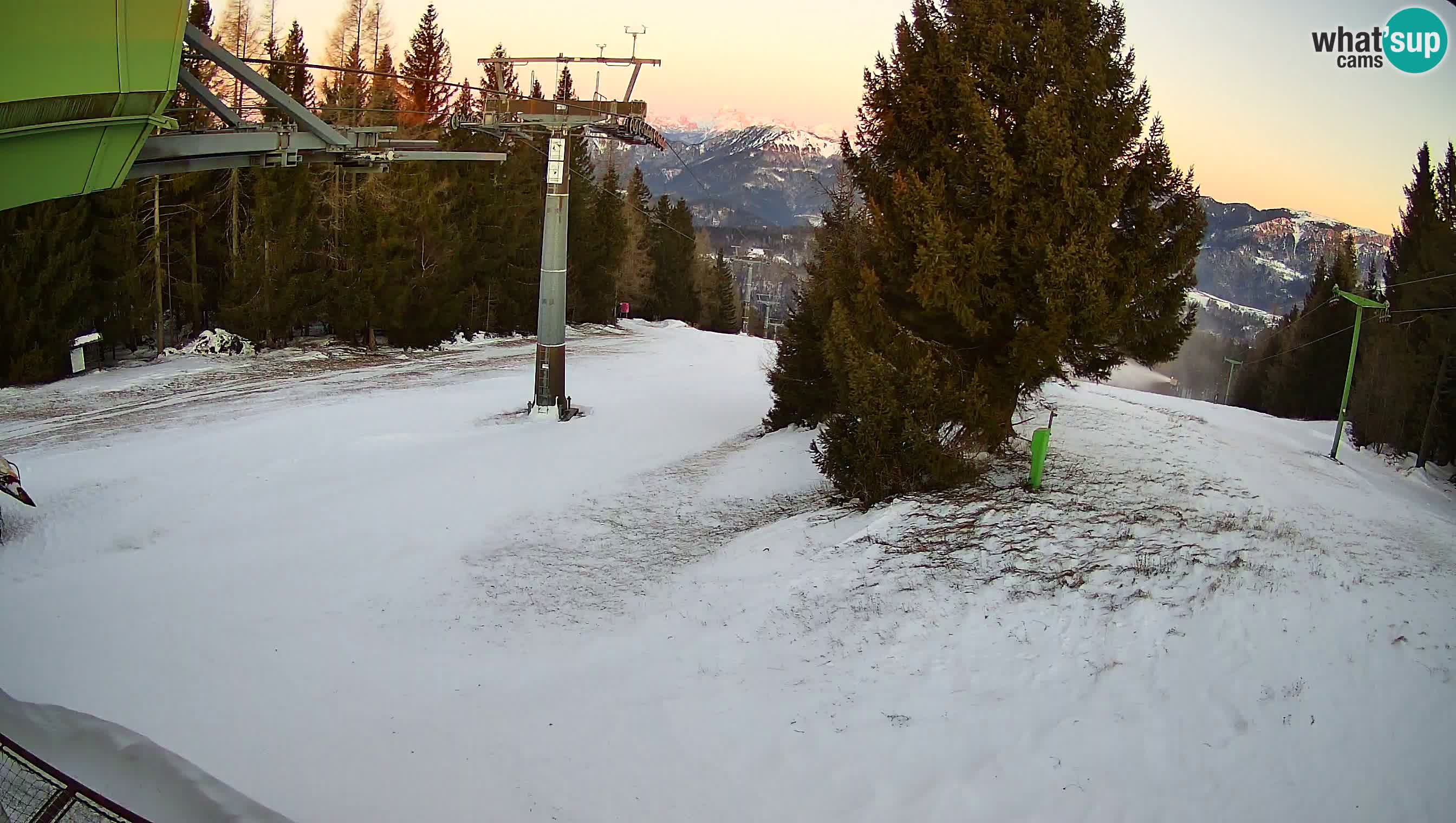 Skijalište Cerkno web kamera Lom – Slovenija