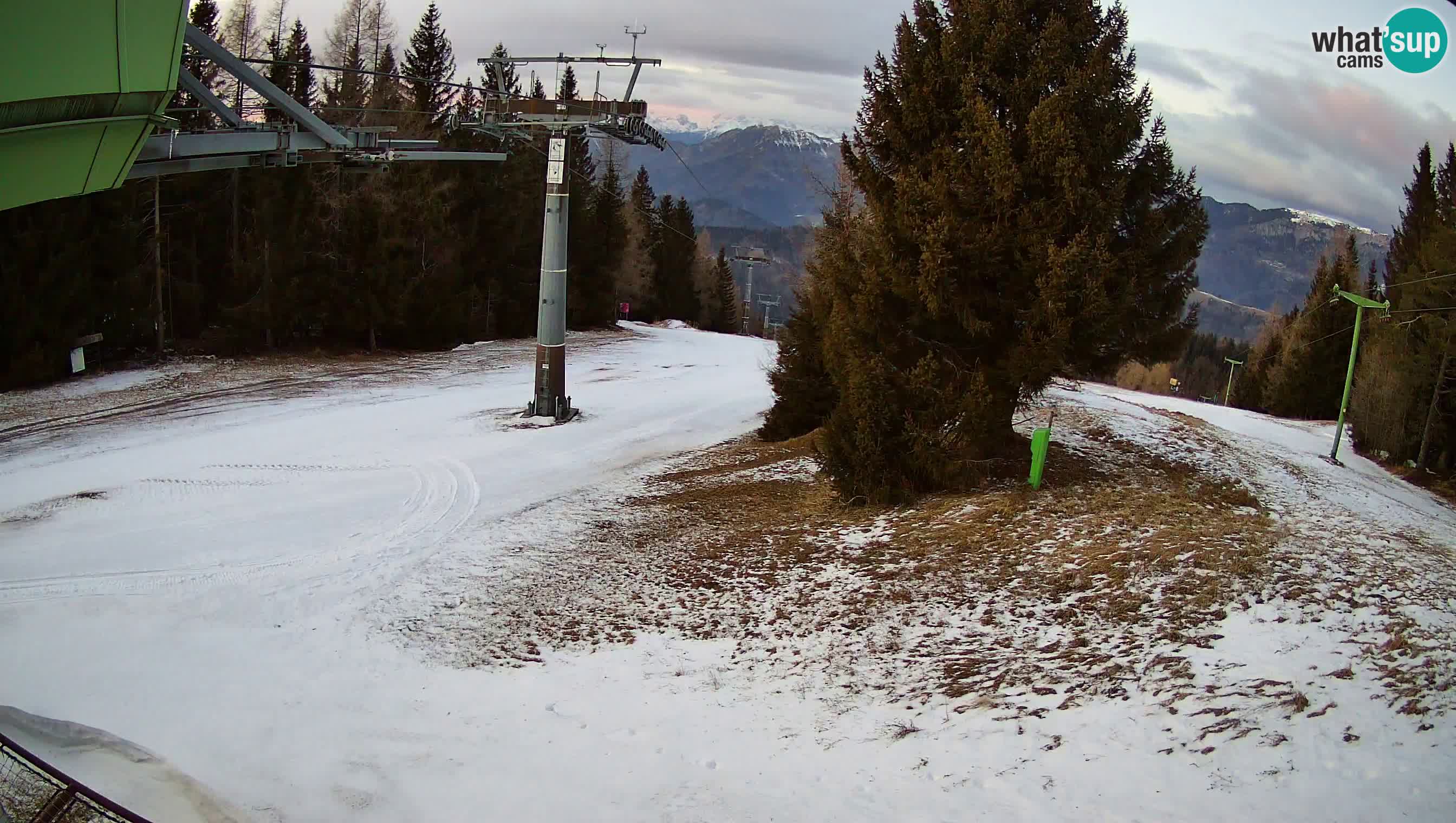 Centre de ski de Cerkno webcam Lom – Slovénie