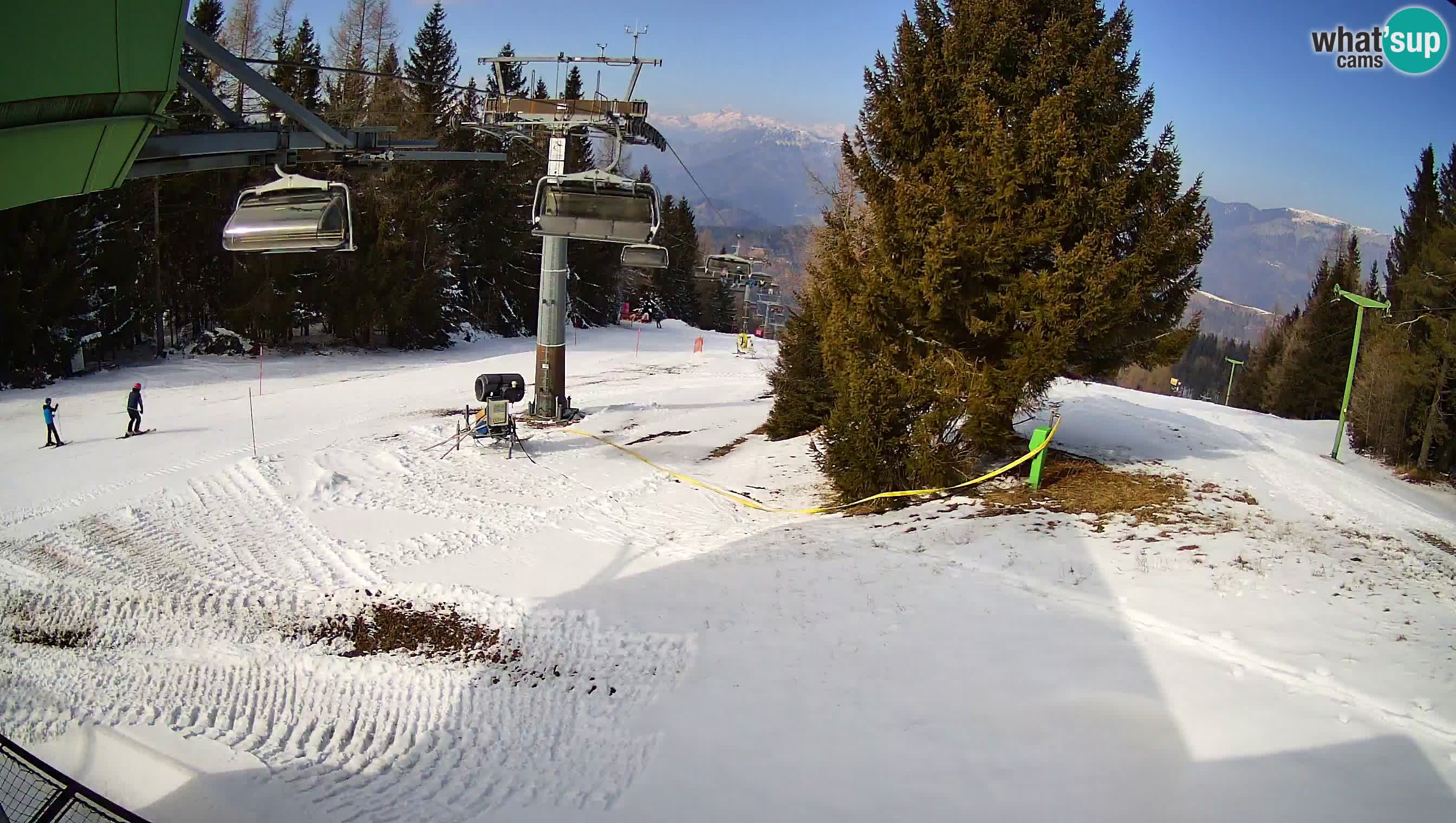 Smušišče Cerkno spletna kamera Lom zgornja proga