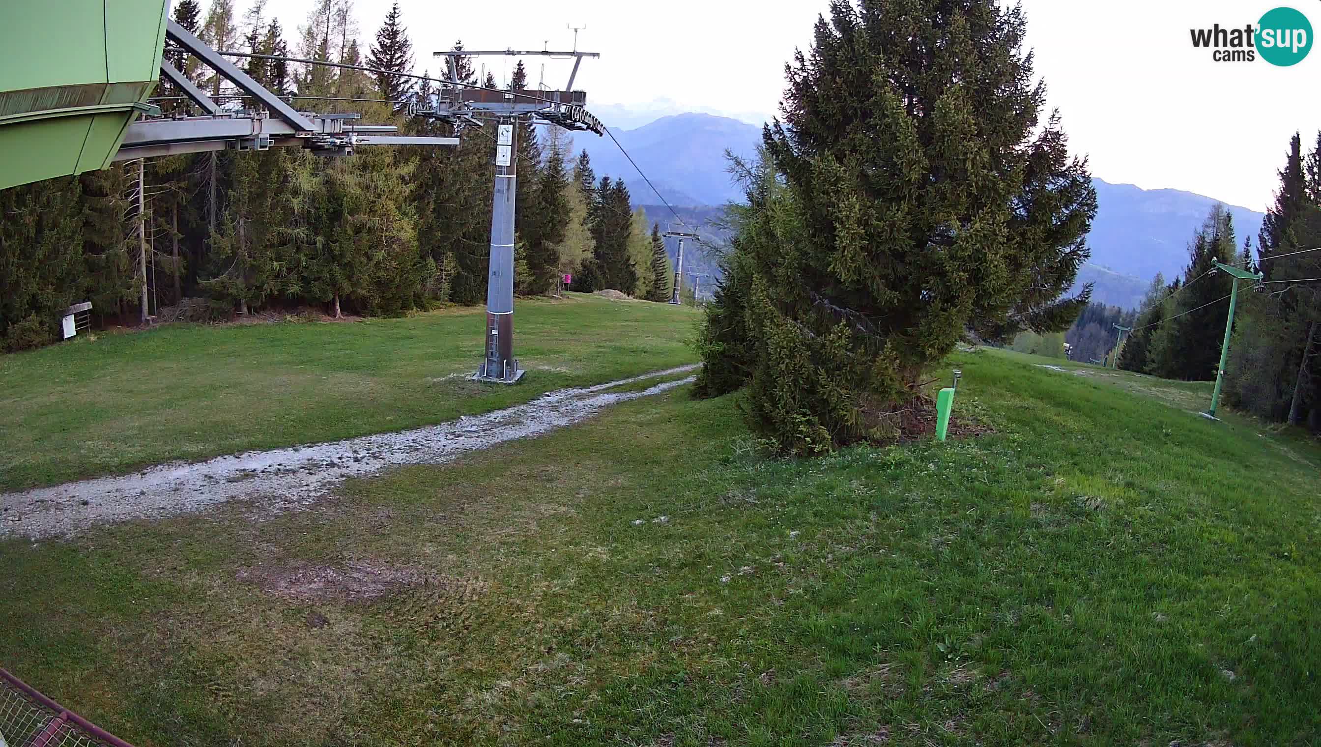 Smušišče Cerkno spletna kamera Lom zgornja proga