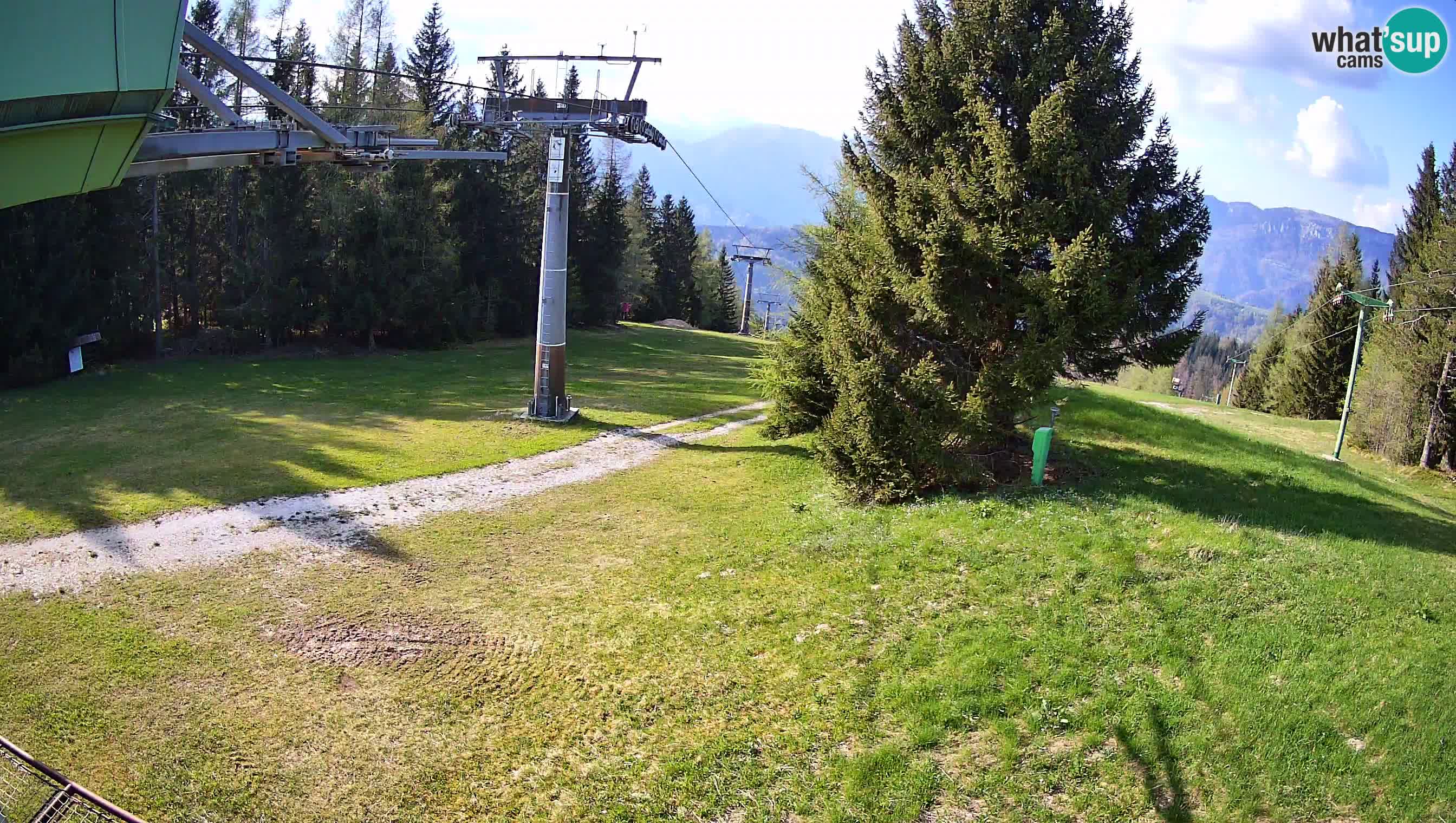 Skijalište Cerkno web kamera Lom – Slovenija