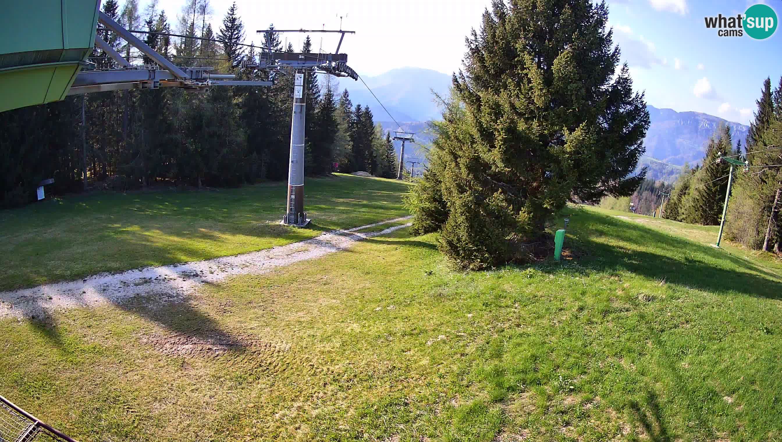 Skijalište Cerkno web kamera Lom – Slovenija
