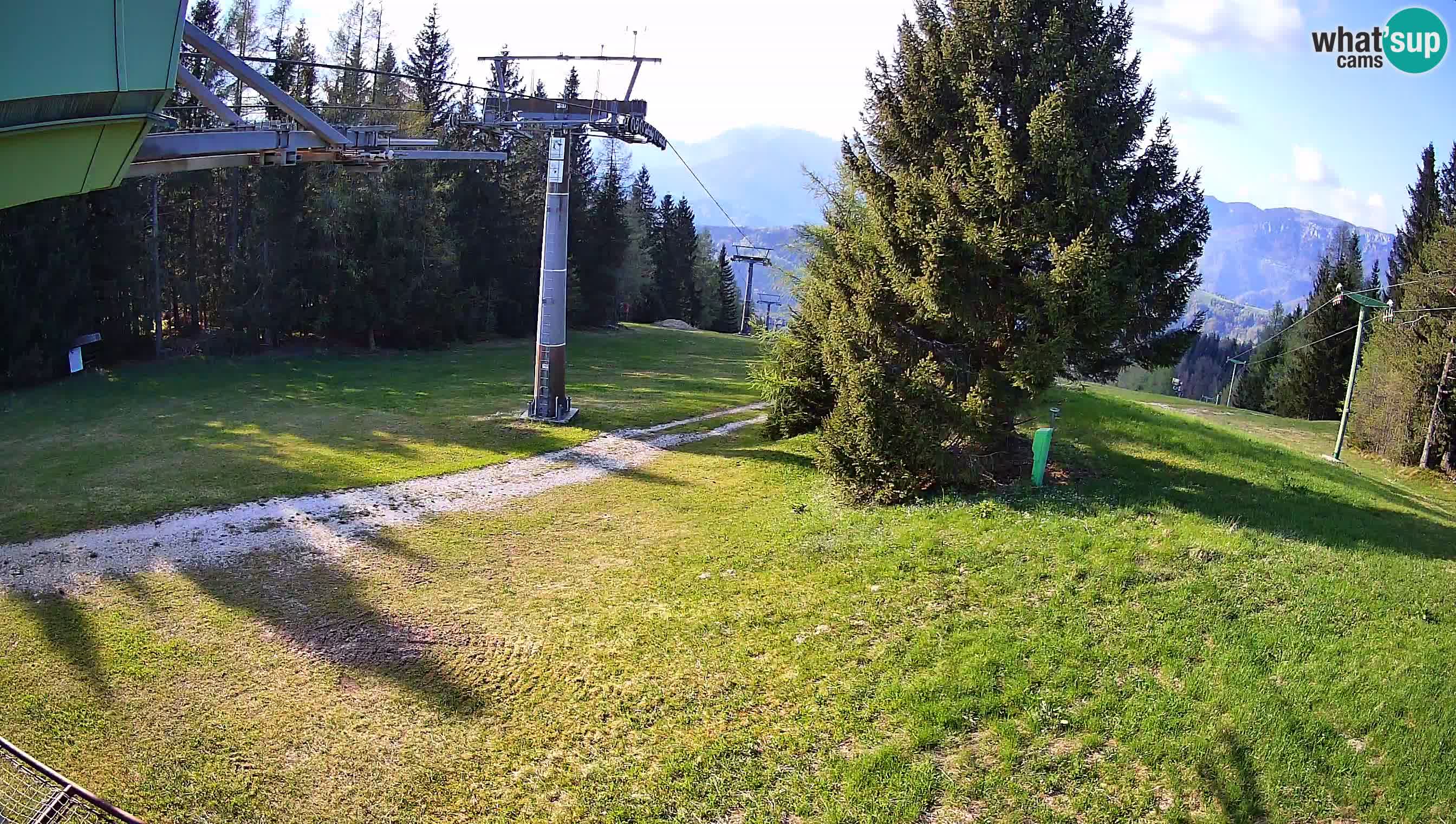 Skijalište Cerkno web kamera Lom – Slovenija