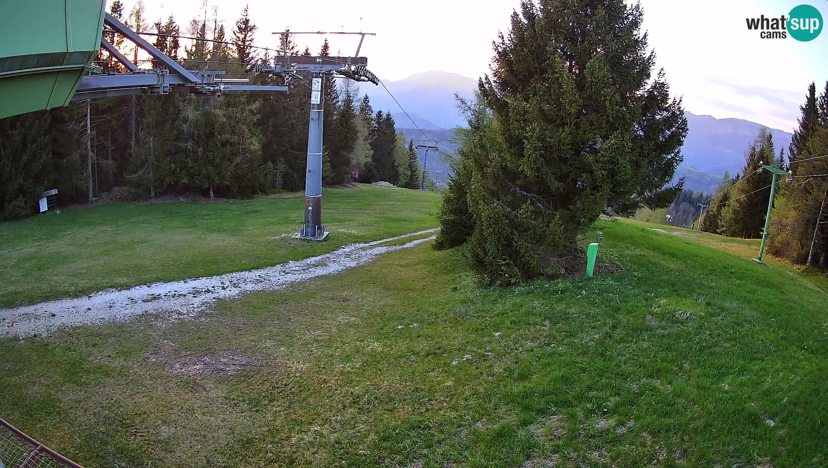 Cámara en vivo Estación de esquí de Cerkno Lom – Eslovenia