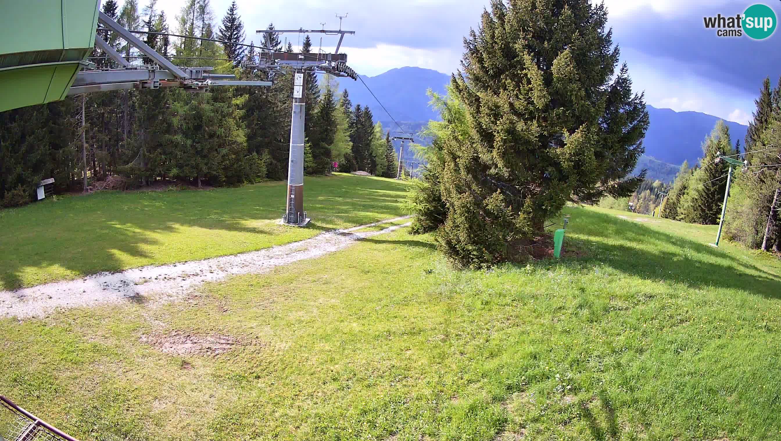 Skijalište Cerkno web kamera Lom – Slovenija