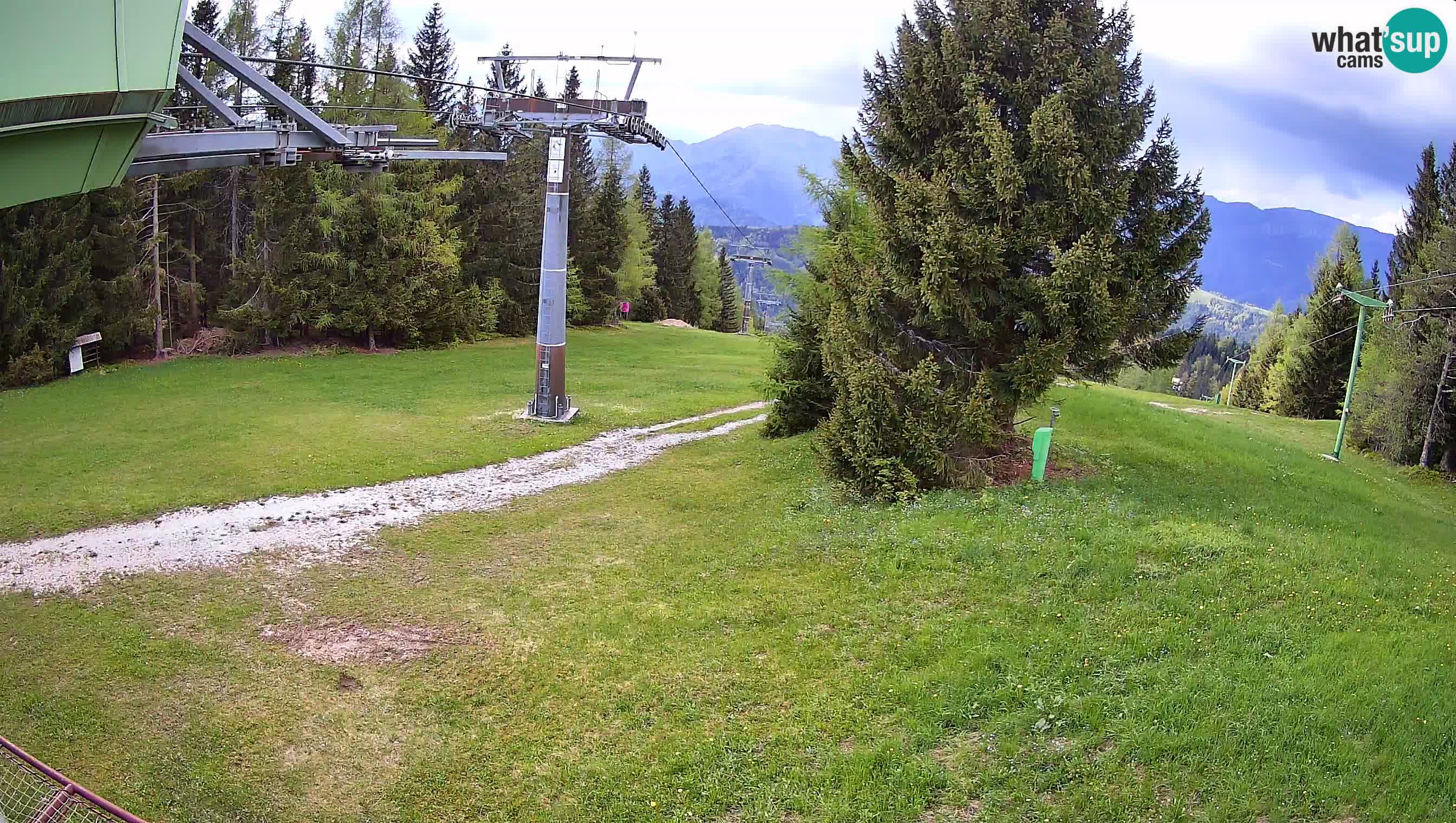 Smušišče Cerkno spletna kamera Lom zgornja proga