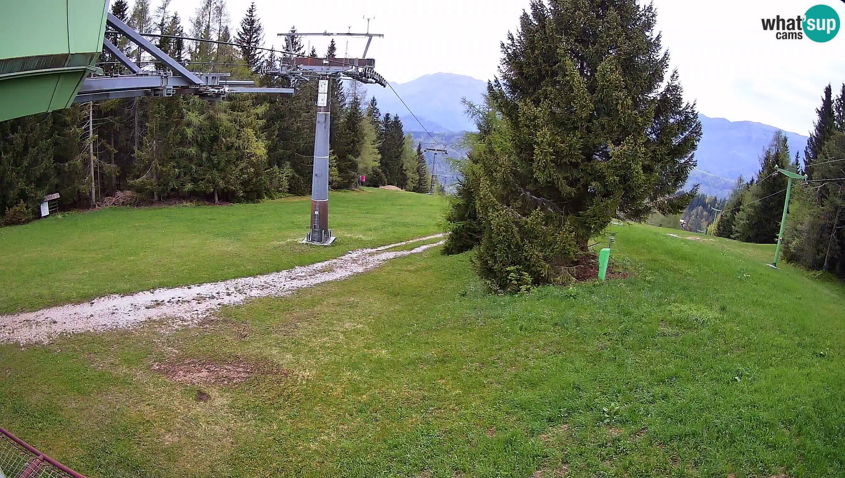 Smušišče Cerkno spletna kamera Lom zgornja proga