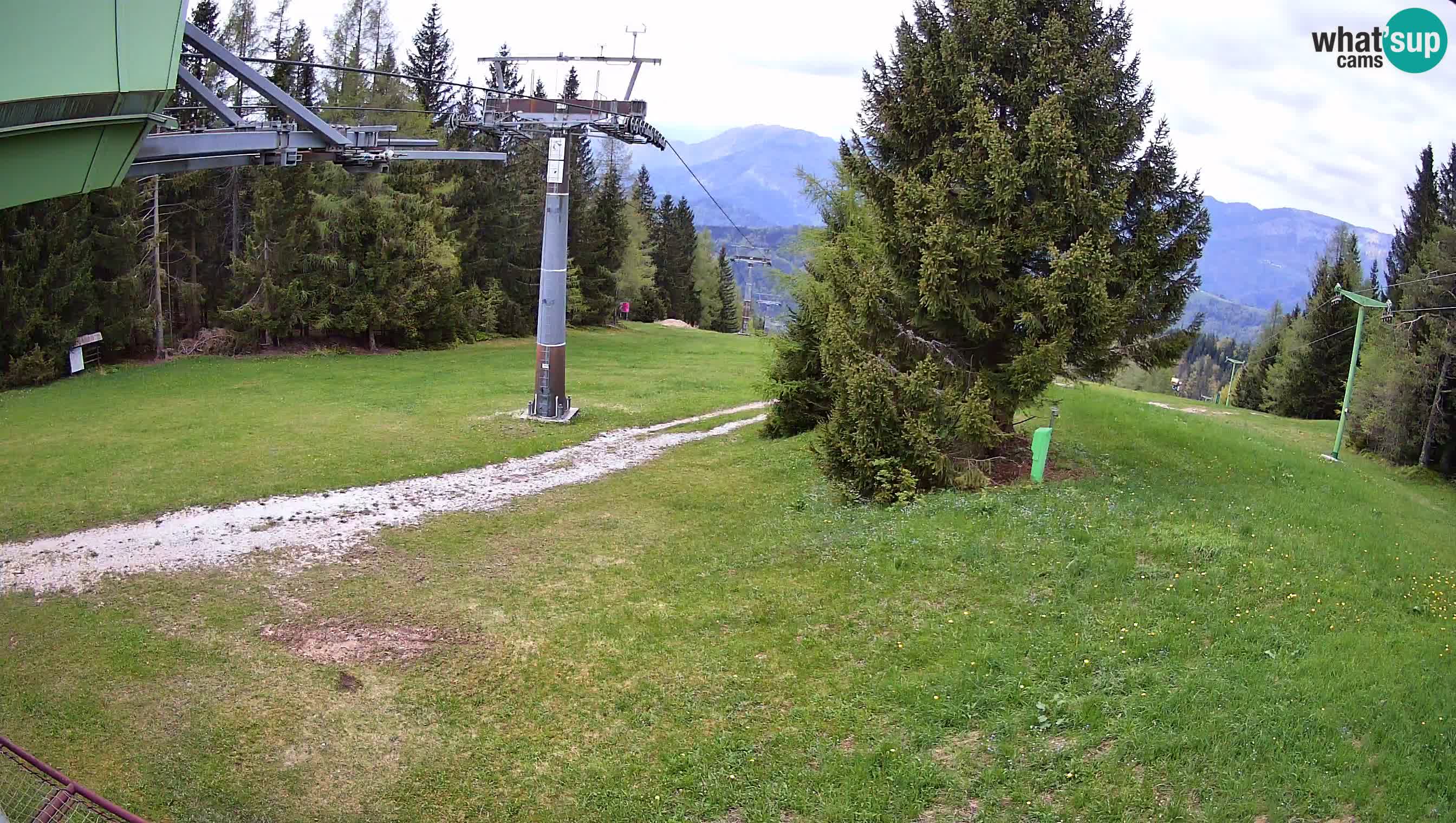 Skijalište Cerkno web kamera Lom – Slovenija