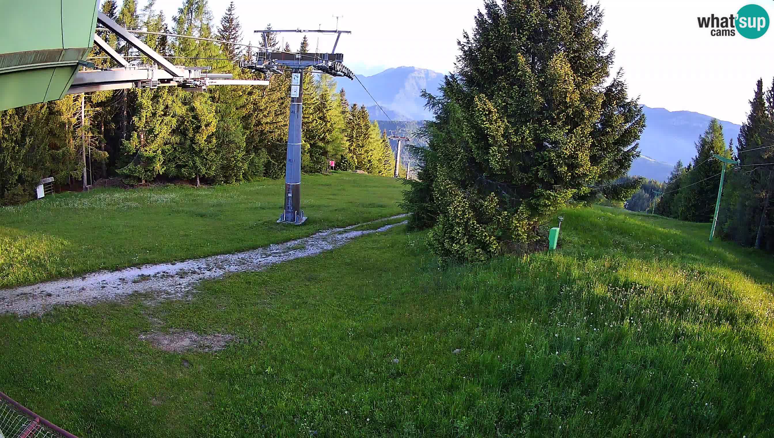 Skijalište Cerkno web kamera Lom – Slovenija