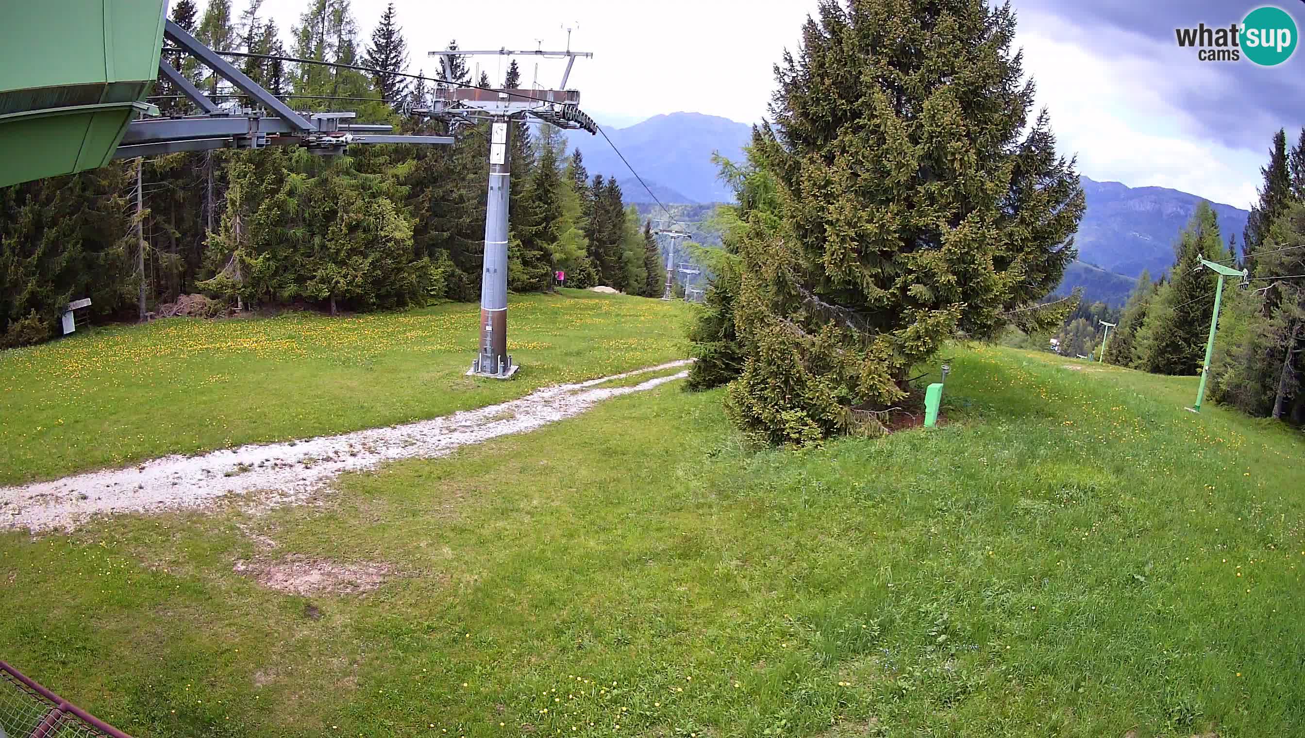 Skizentrum webcam Cerkno Lom – Slowenien