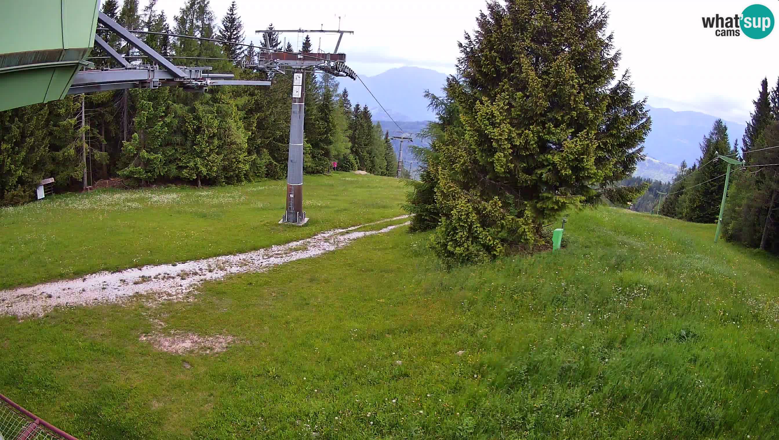 Skijalište Cerkno web kamera Lom – Slovenija