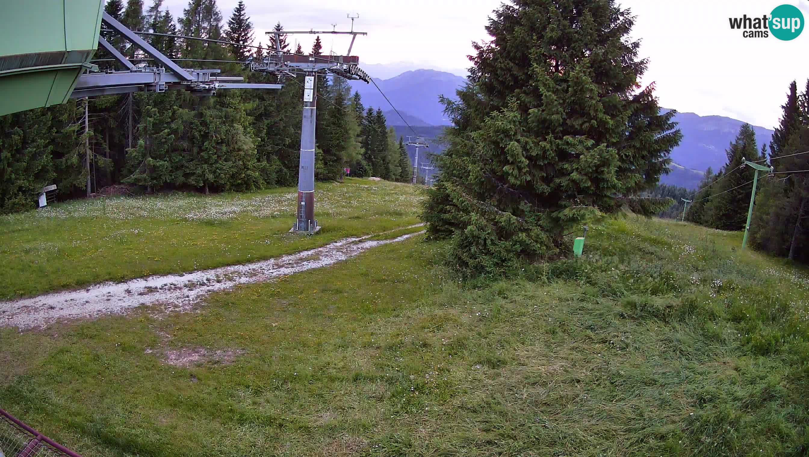 Smušišče Cerkno spletna kamera Lom zgornja proga