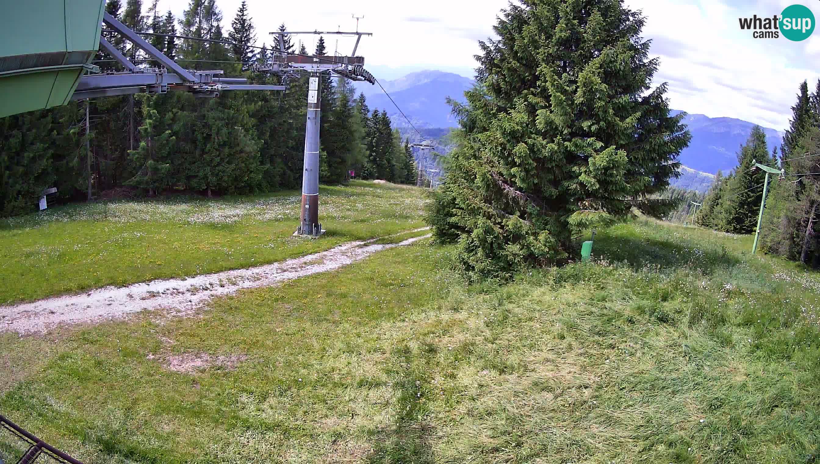 Skijalište Cerkno web kamera Lom – Slovenija